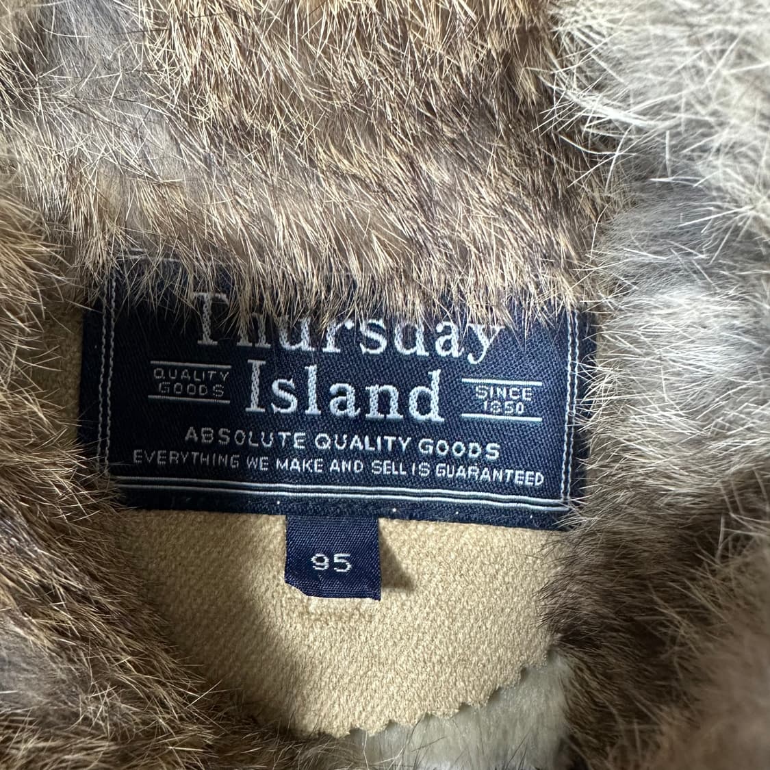 ✨ (바배) 써스데이아일랜드 토끼털 빈티지 조끼  상품이미지3