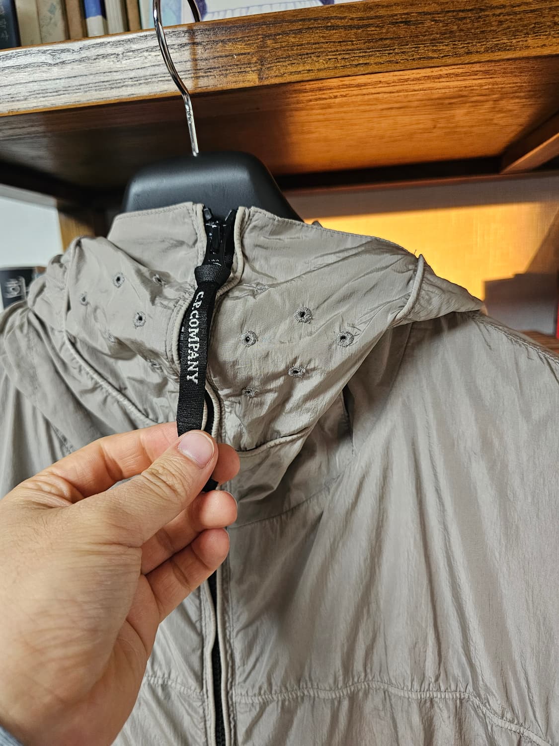 유행안타는 인기모델 씨피 CP컴퍼니 고글 나일론 자켓 팝니다 상품이미지4