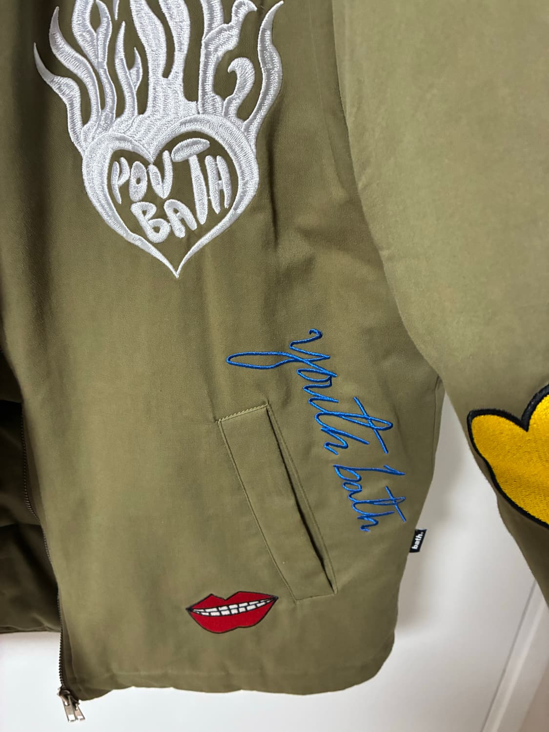 🧥 YOUTH BATH 카키 자수 자켓 M 판매합니다 상품이미지2