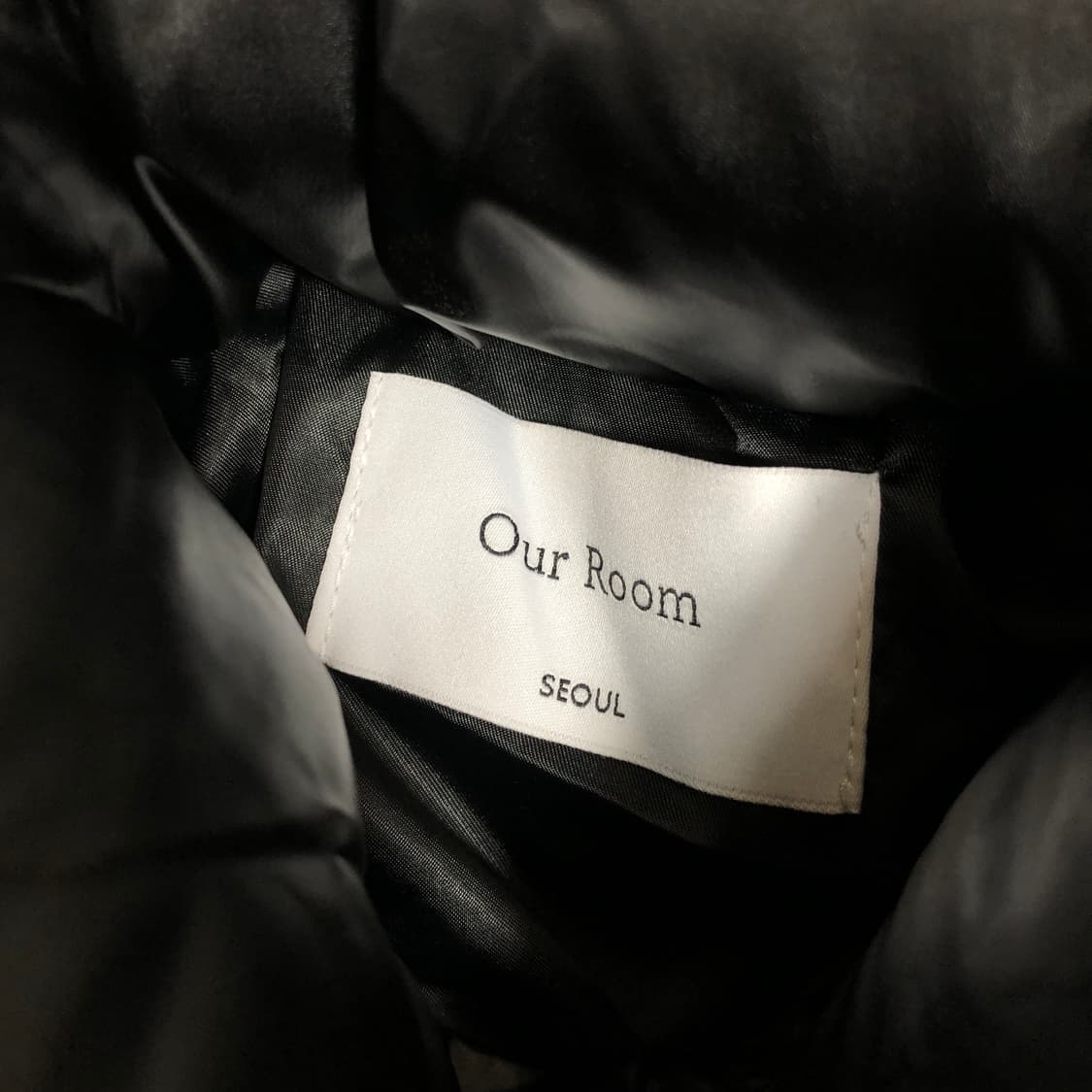 아워룸 빅하트 크롭 패딩  상품이미지2