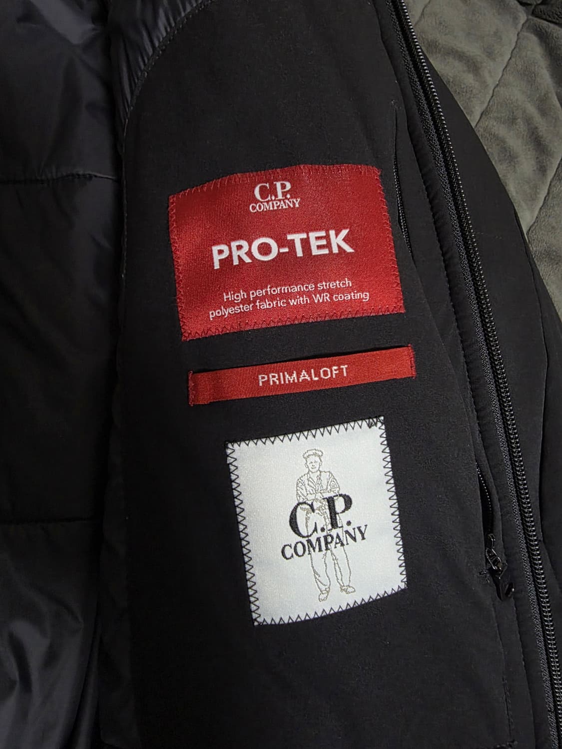 Cp컴퍼니 Protek 패딩 점퍼 상품이미지5