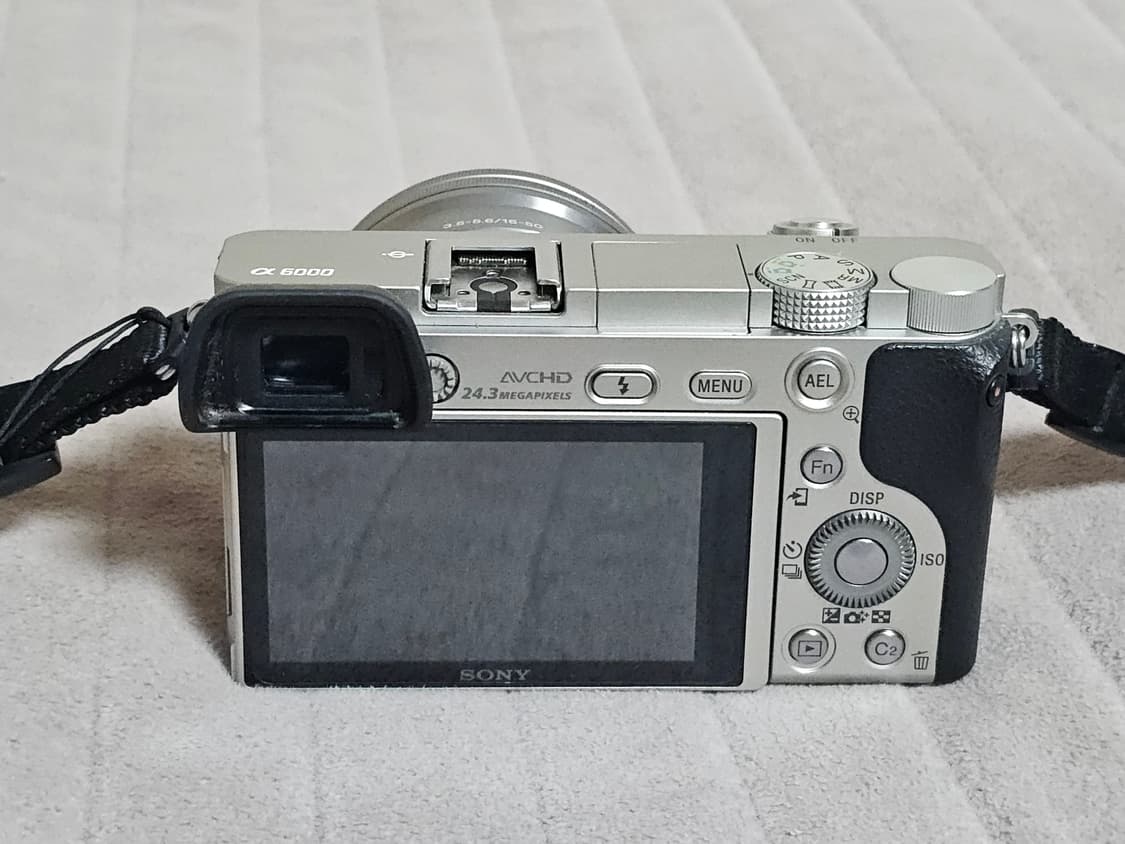소니 A6000 미러리스 카메라 상품이미지5