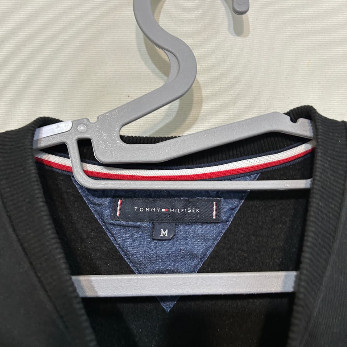 타미힐피거 남성 기모 맨투맨 M 상품이미지2