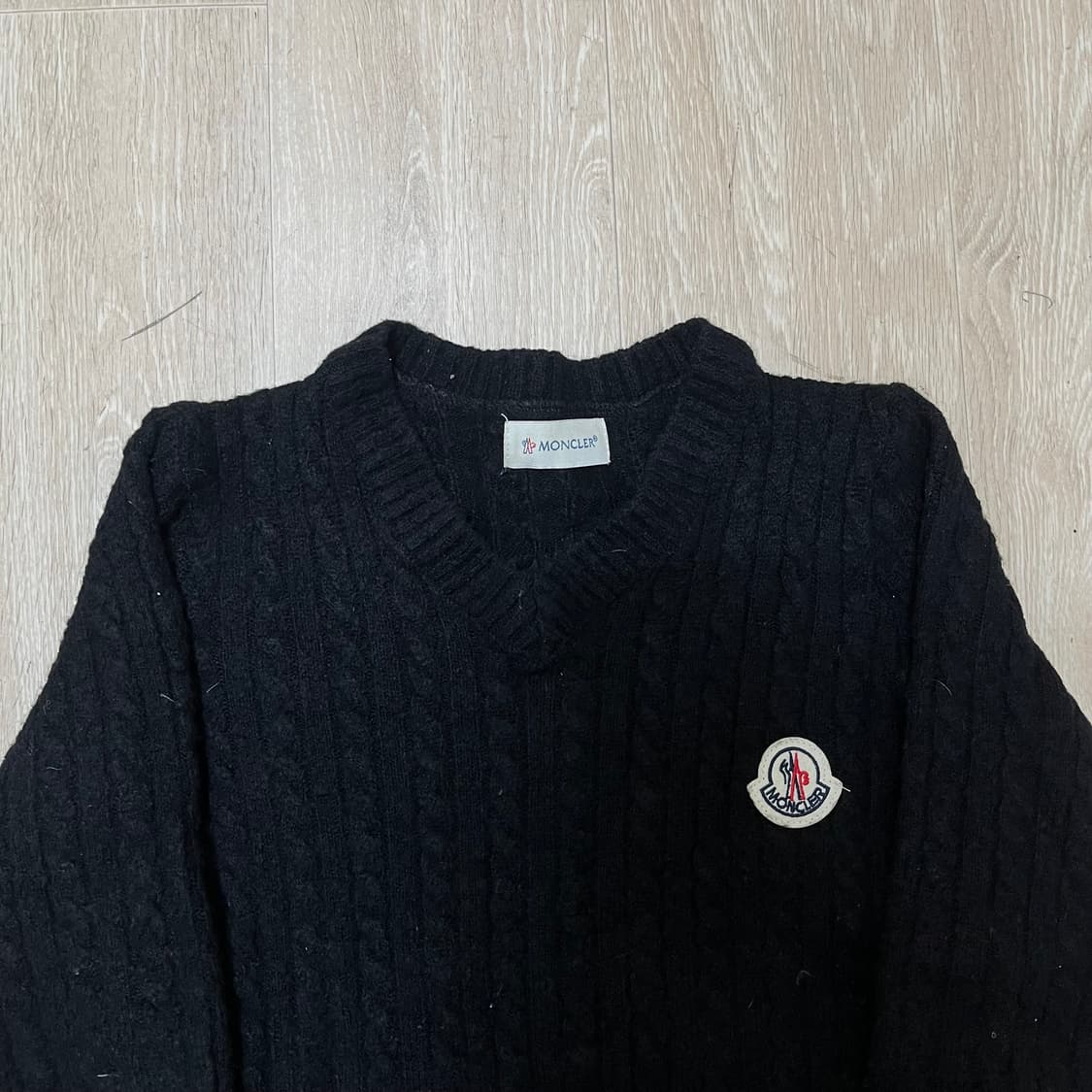 몽클레어 Moncler 여성 시그니처 자수 와펜 꽈배기 롱 니트 S(90 상품이미지3