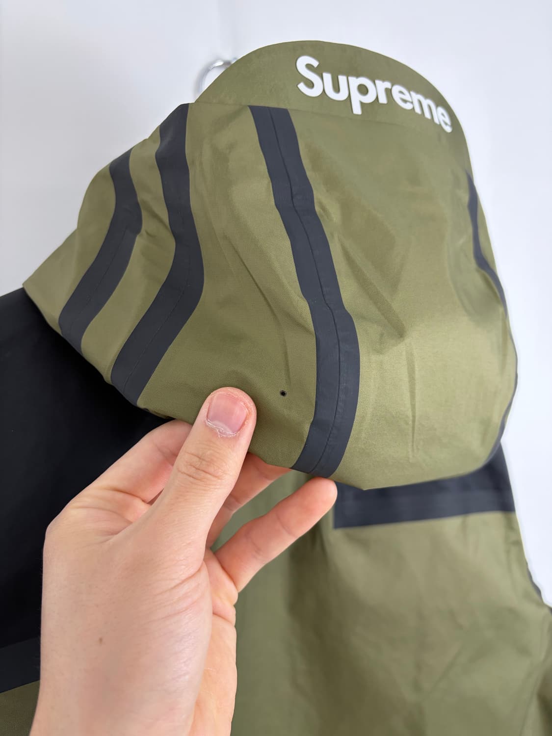 a181) 슈프림x노스페이스 21ss 서밋 시리즈 테이프 심 바람막이 상품이미지7