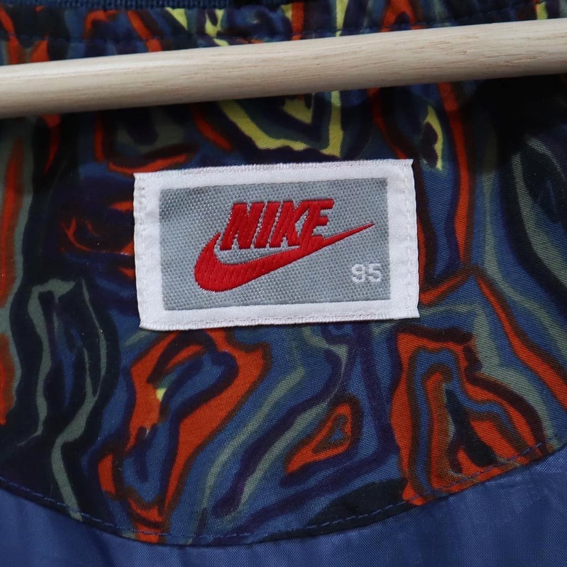 나이키 90s 기하학패턴 덕 다운 패딩   상품이미지7