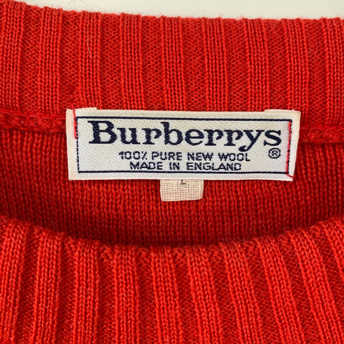 버버리 레드 울 니트 상품이미지3