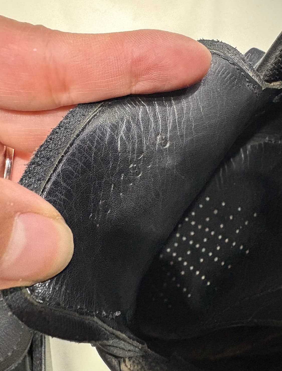 프라다 스포츠 메탈 버클 로퍼 스니커즈 8 상품이미지6