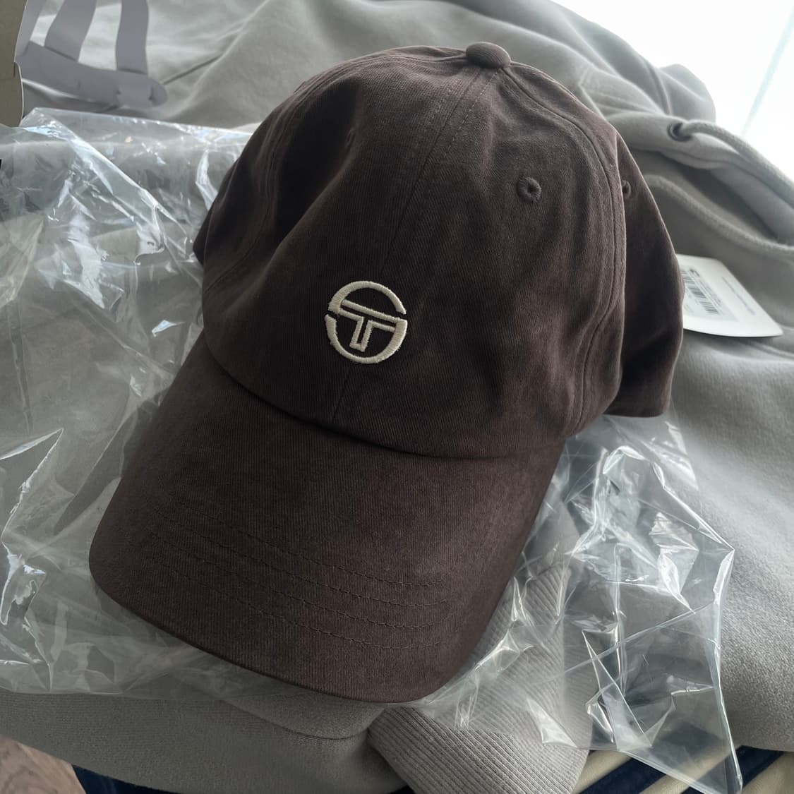 Sergio Tacchini 스웨이드 면 볼캡 모자 상품이미지1