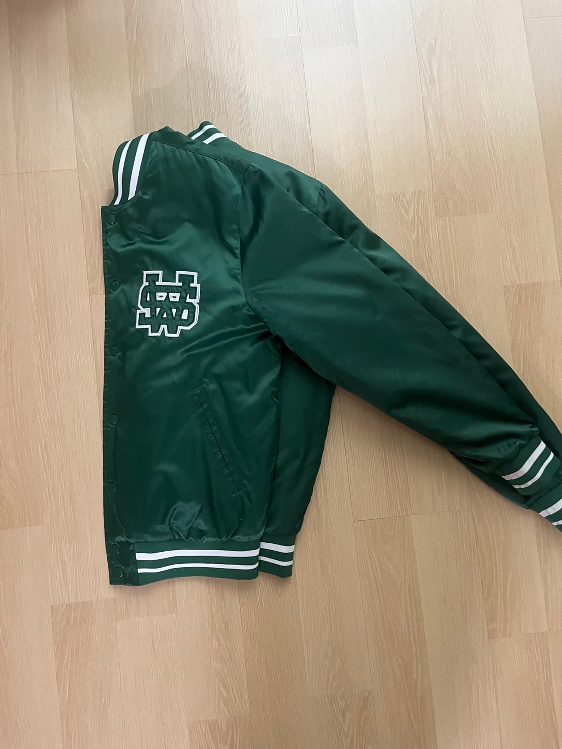 나아키 바시티 자켓 상품이미지2