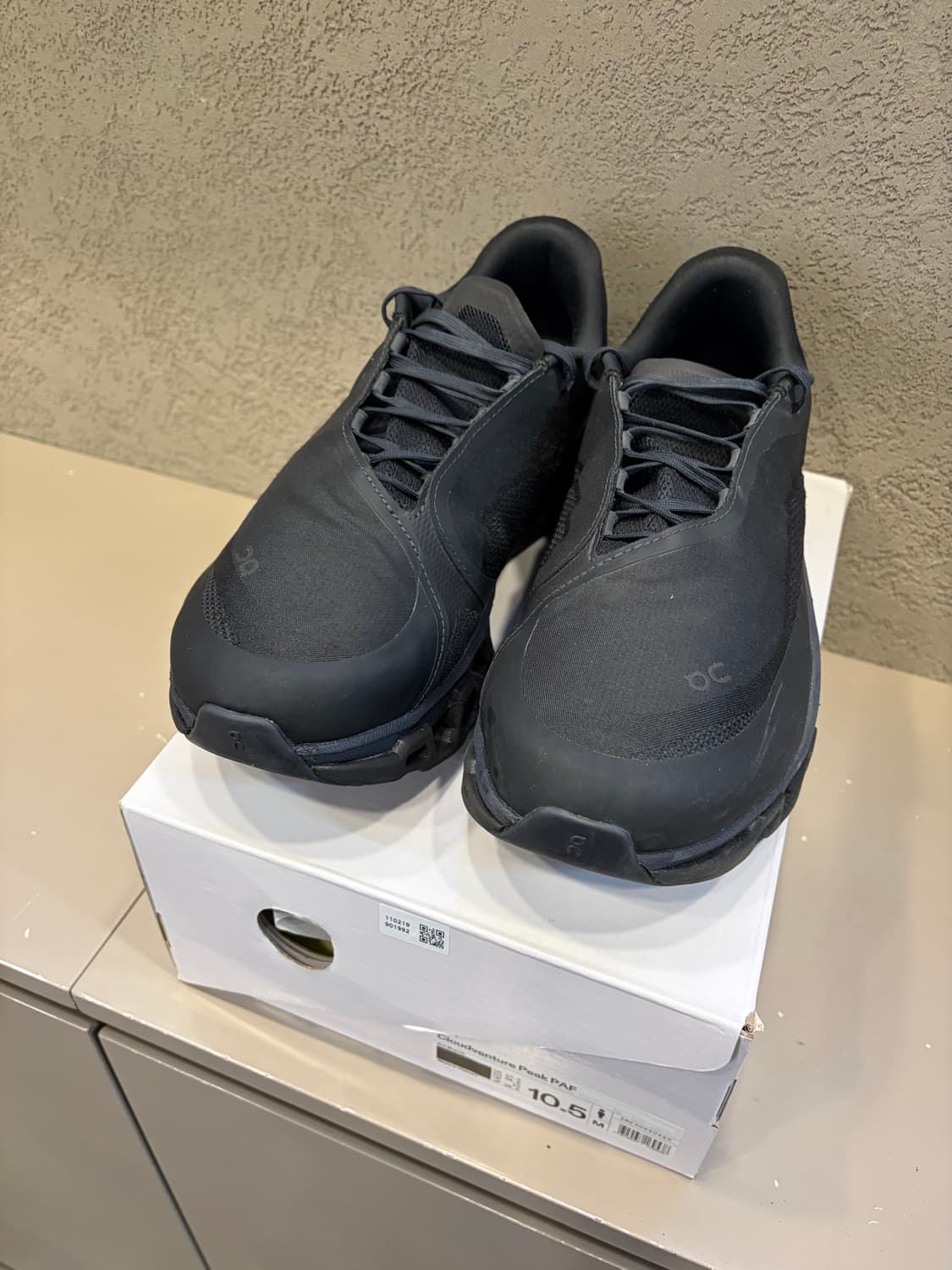 온 러닝 온 파프 클라우드 몬스터 블랙 285 상품이미지1