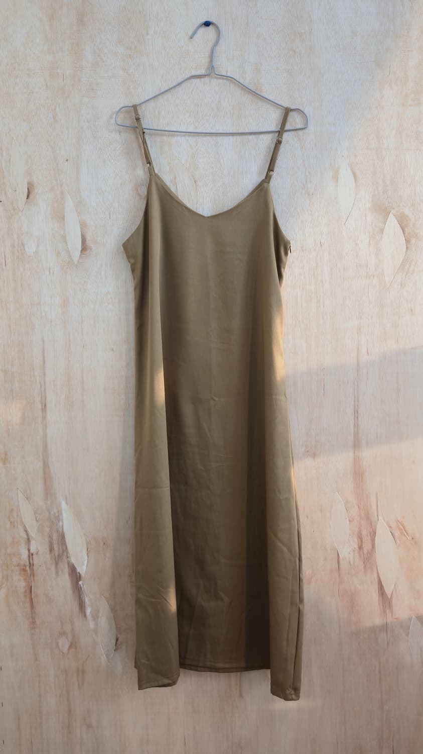 슬리브리스 원피스 베이지  상품이미지4