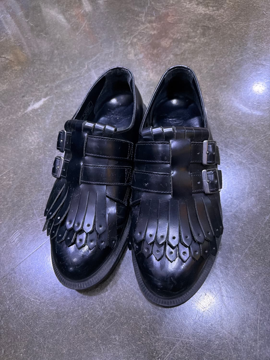 닥터마틴 엘라리아 벨트 태슬로퍼 블랙 230 상품이미지2