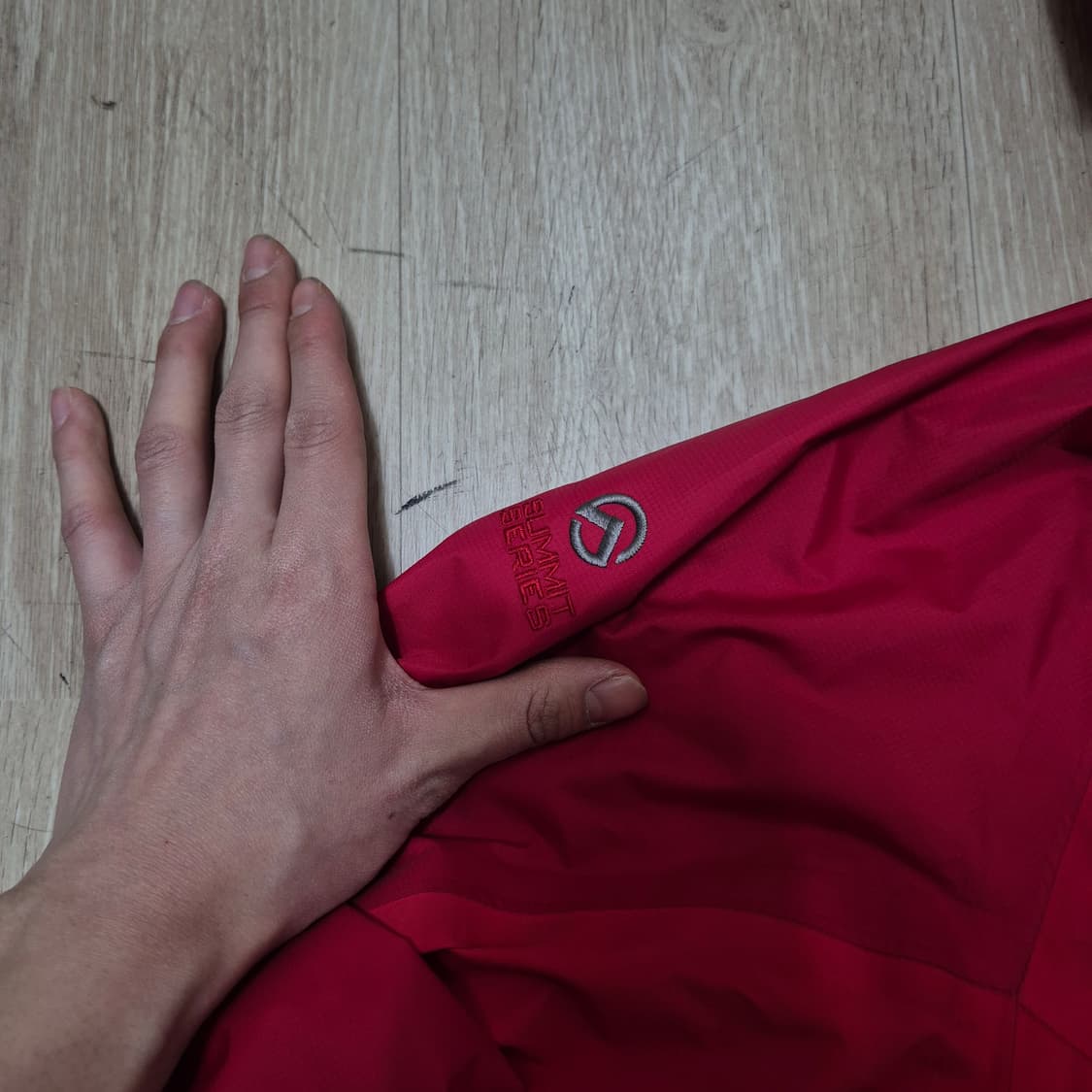 노스페이스 써밋시리즈 고어텍스 후드 바람막이 자켓 L(90) 상품이미지4