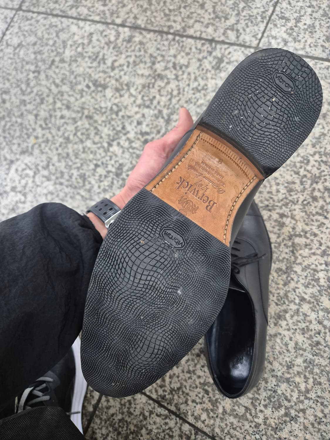 버윅 4311 스트레이트팁 블랙구두 270사이즈 팝니다 상품이미지9
