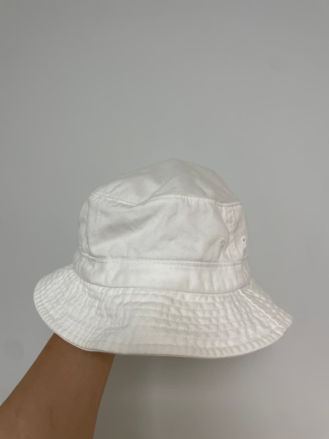 슈프림 버킷햇 입니다. 상품이미지3