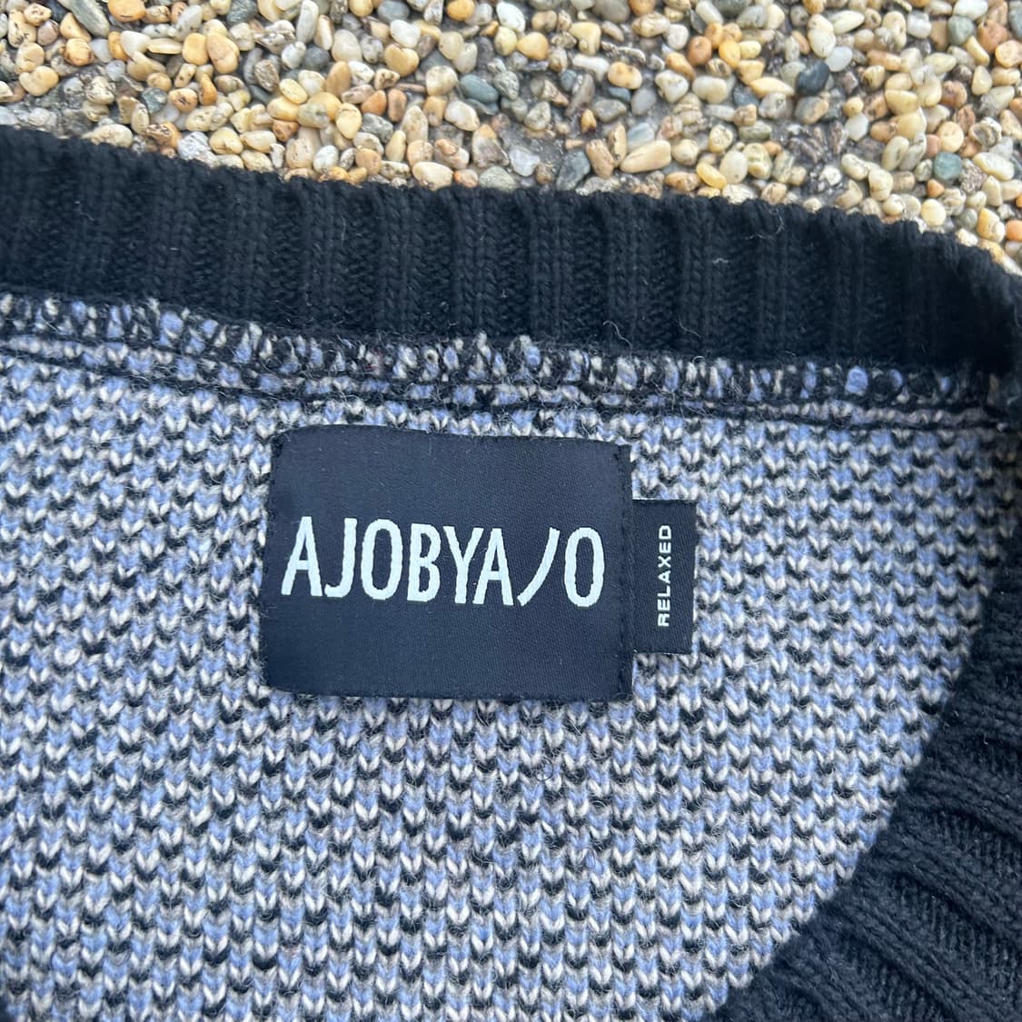 아조바이아조 그래픽 니트 상품이미지5