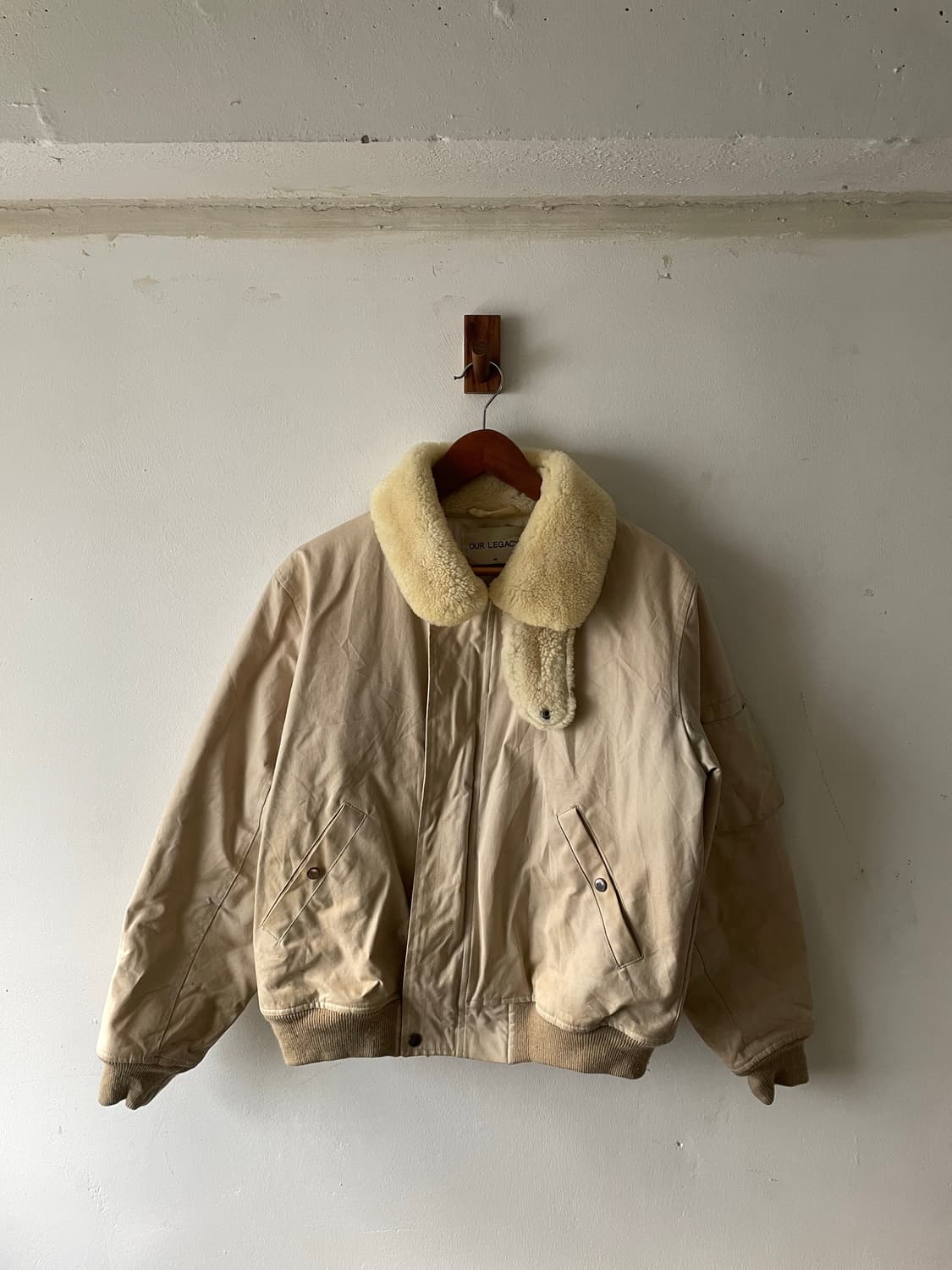 Our Legacy Vintage Shearling Collar 붐버 상품이미지2