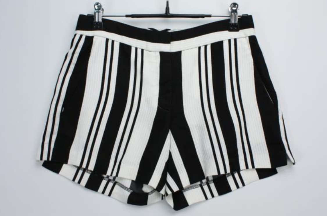 띠어리 반바지 상품이미지1