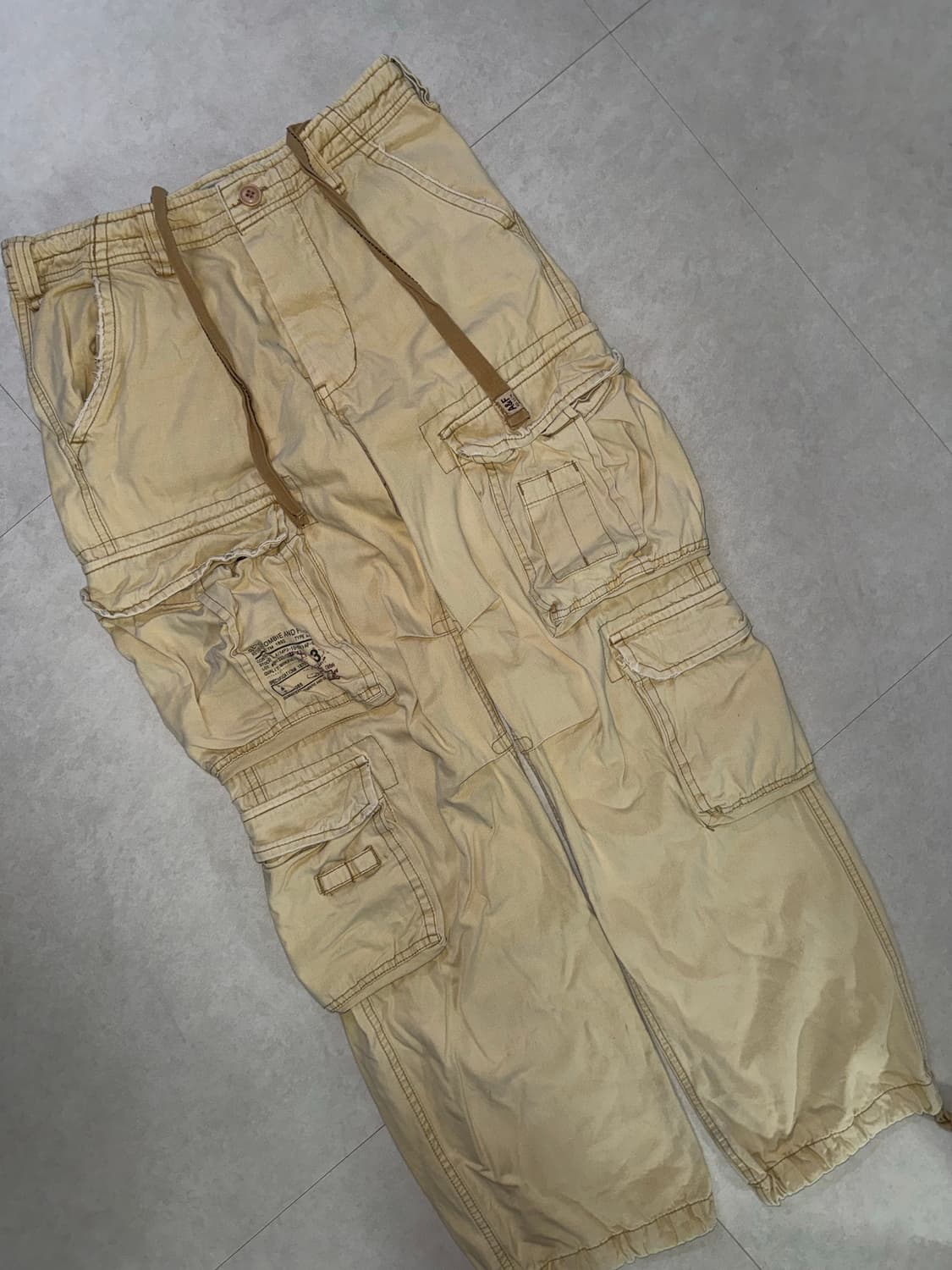 베이지 포켓 카고 바지 상품이미지1