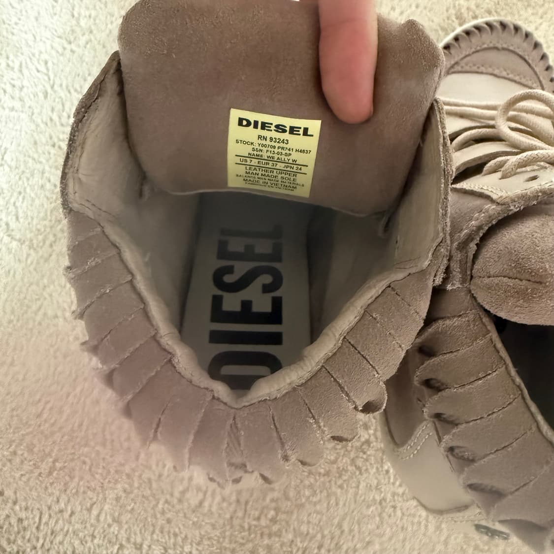 새신발✔️디젤 하이탑 웨지 스니커즈 에토프색 37 240🤎 상품이미지8