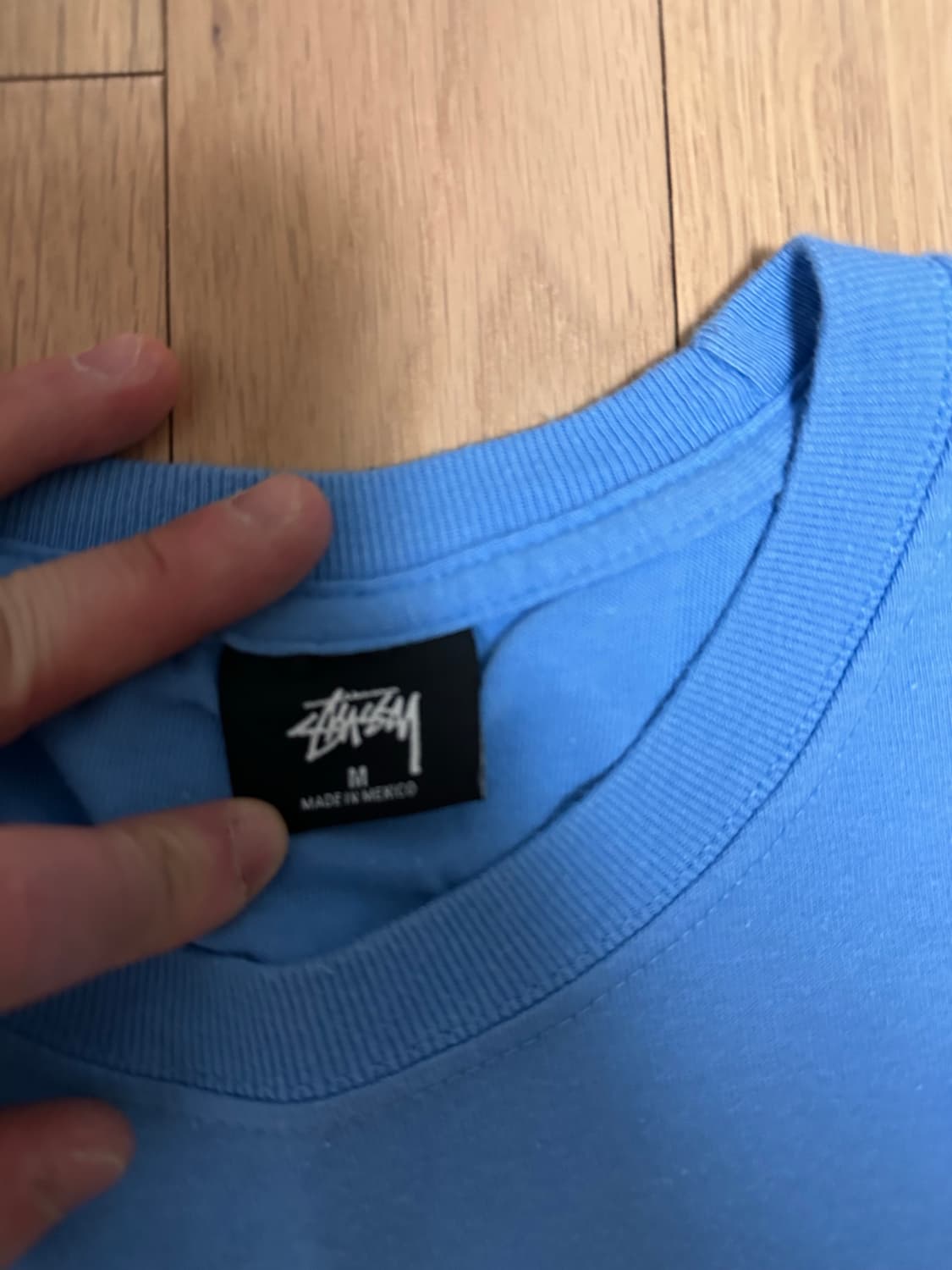 (탭만땐 새상품!!) 스투시 하늘색 반팔 티셔츠 M 상품이미지5