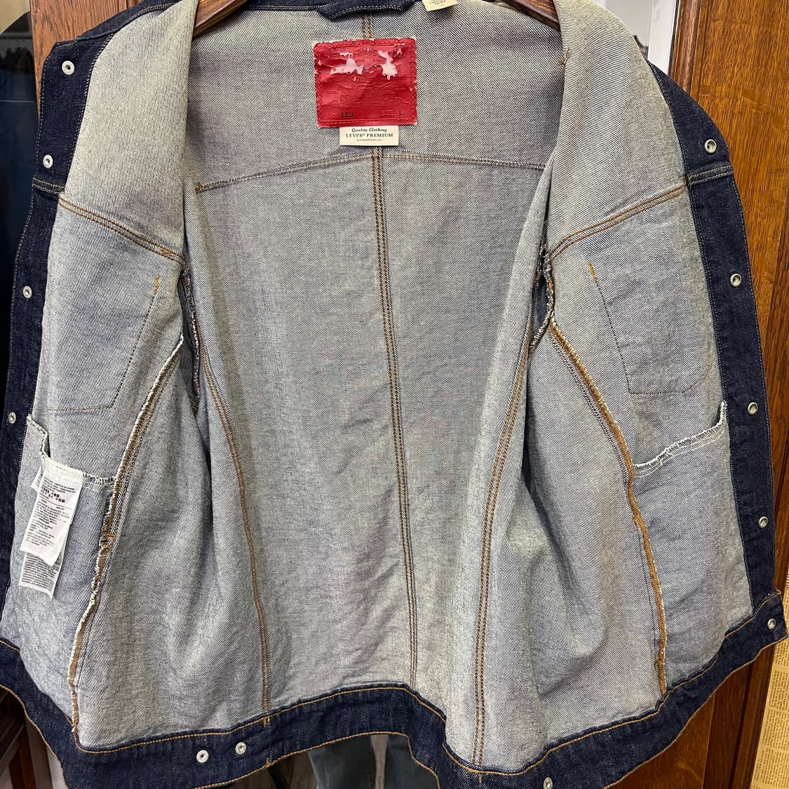 Levi's premium trucker jacket 상품이미지5