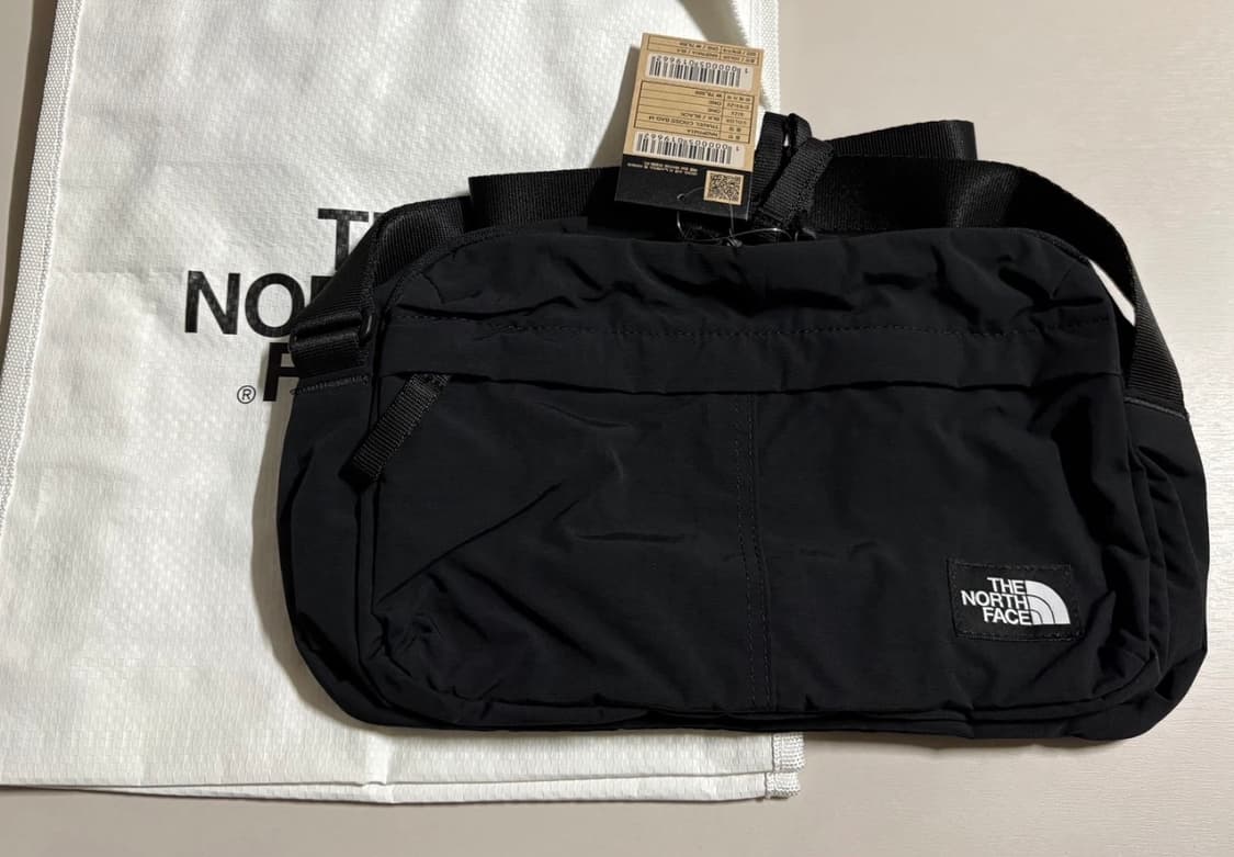 노스페이스 트래블 크로스백 가방 상품이미지1