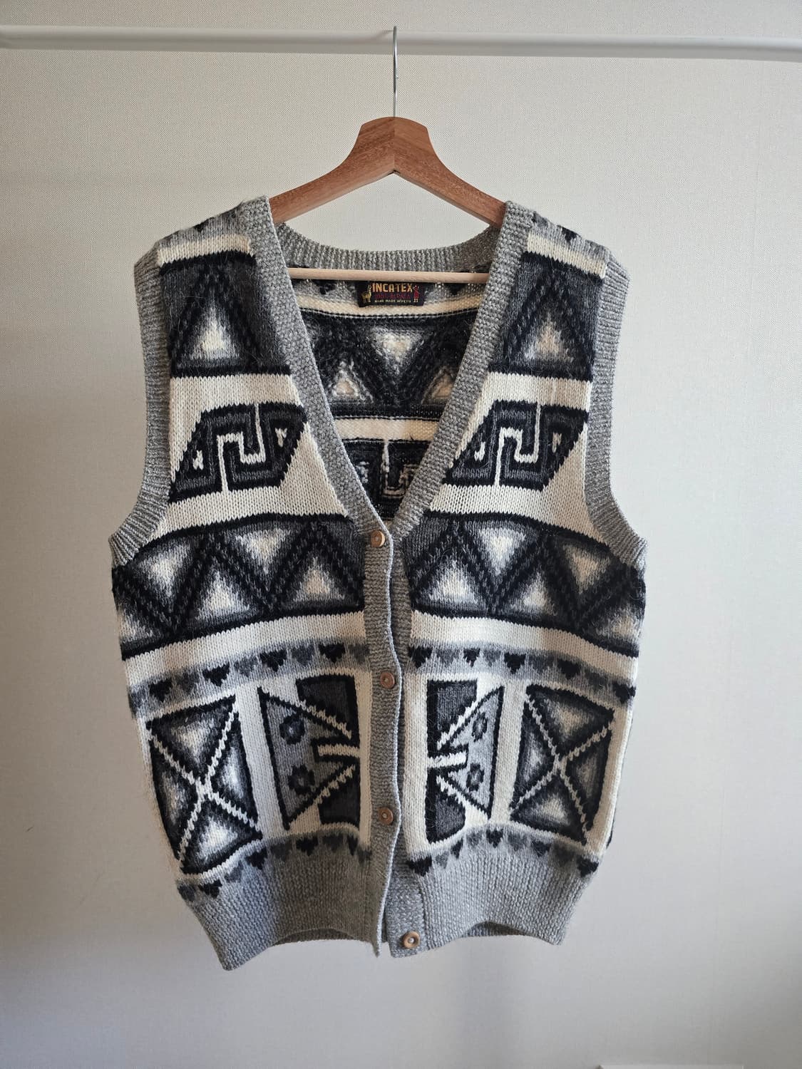 INCA-TEX 페루 알파카100% 잉카패턴 니트 상품이미지1