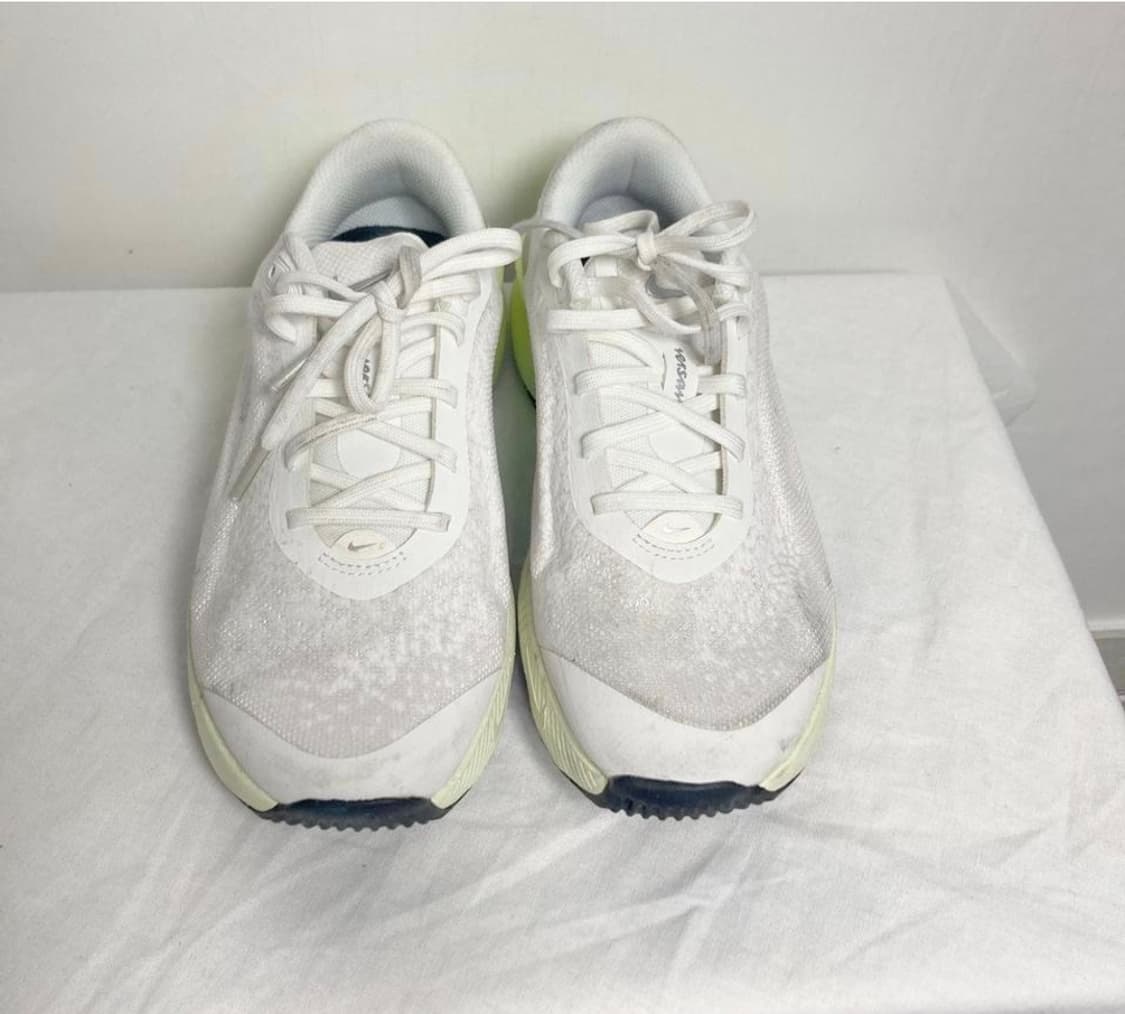 나이키 버세어SE 여성운동화 235  상품이미지1