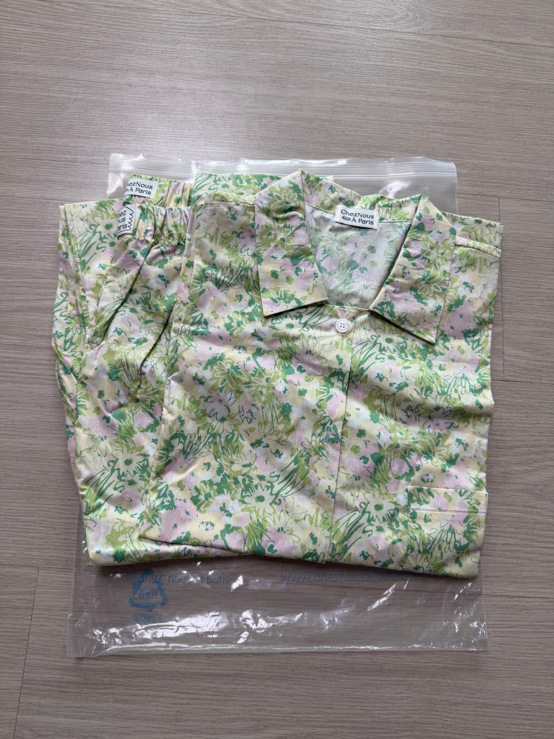 [새상품] 쉐누아 파리 파자마 세트 상품이미지1