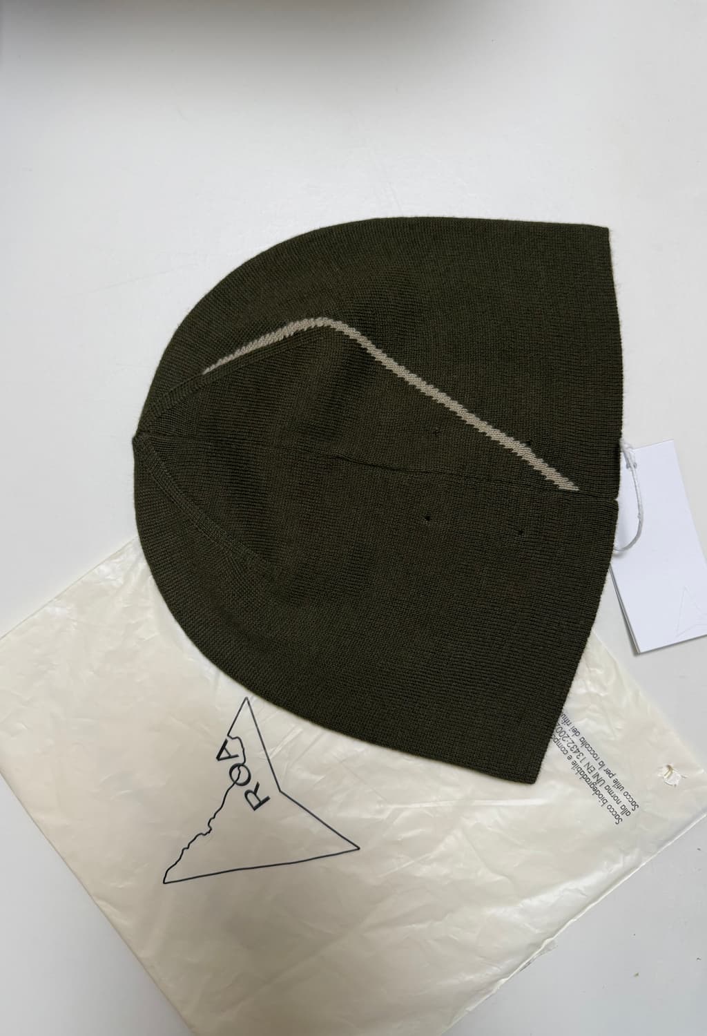 로아 로고 비니 상품이미지2