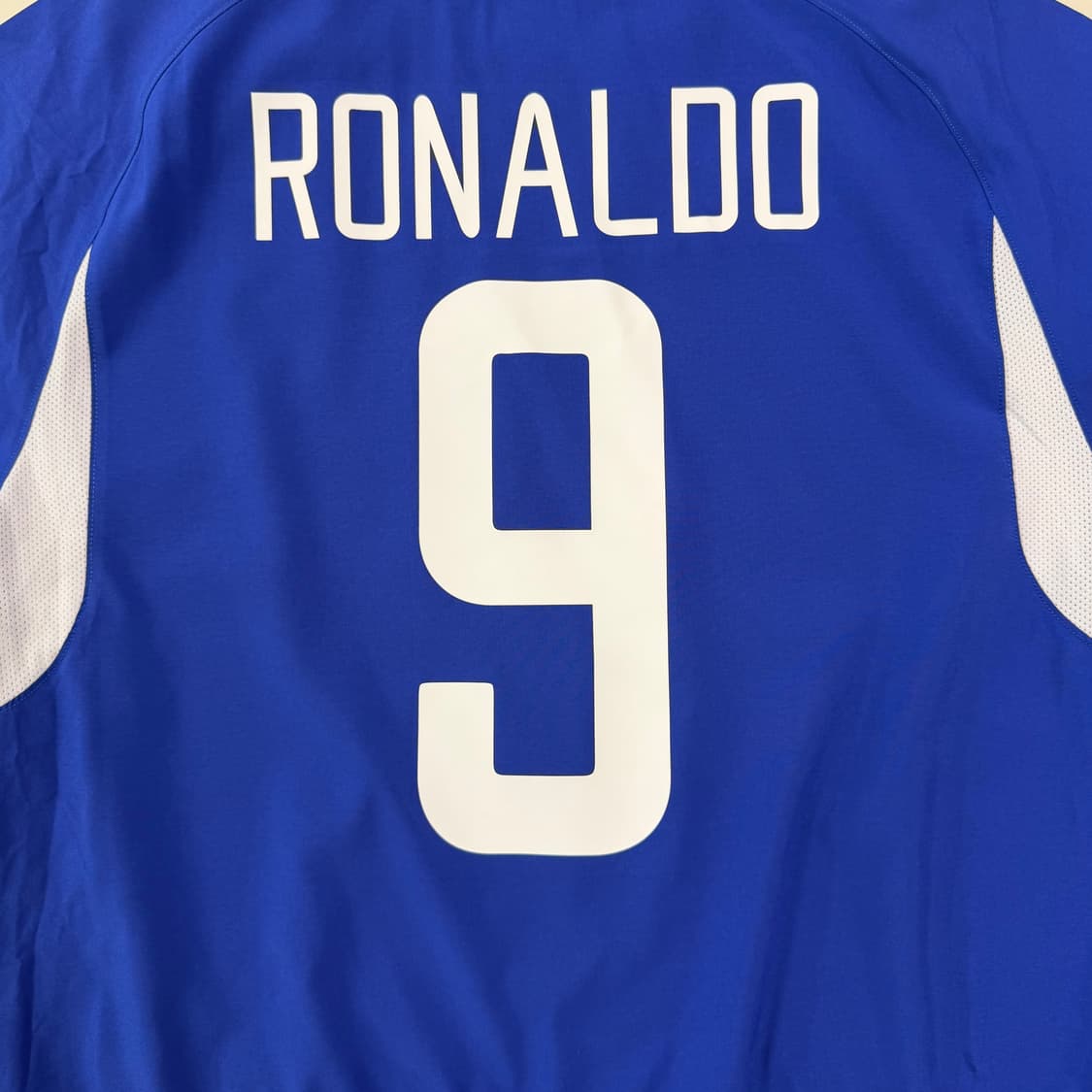 02-04 브라질 어웨이 호나우두 유니폼 상품이미지2