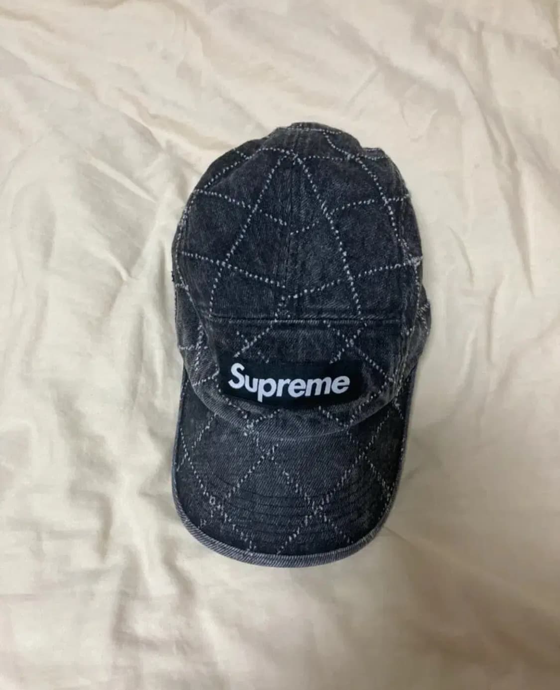 슈프림 펀치드 데님 캠프캡 볼캡 모자 차콜 상품이미지1