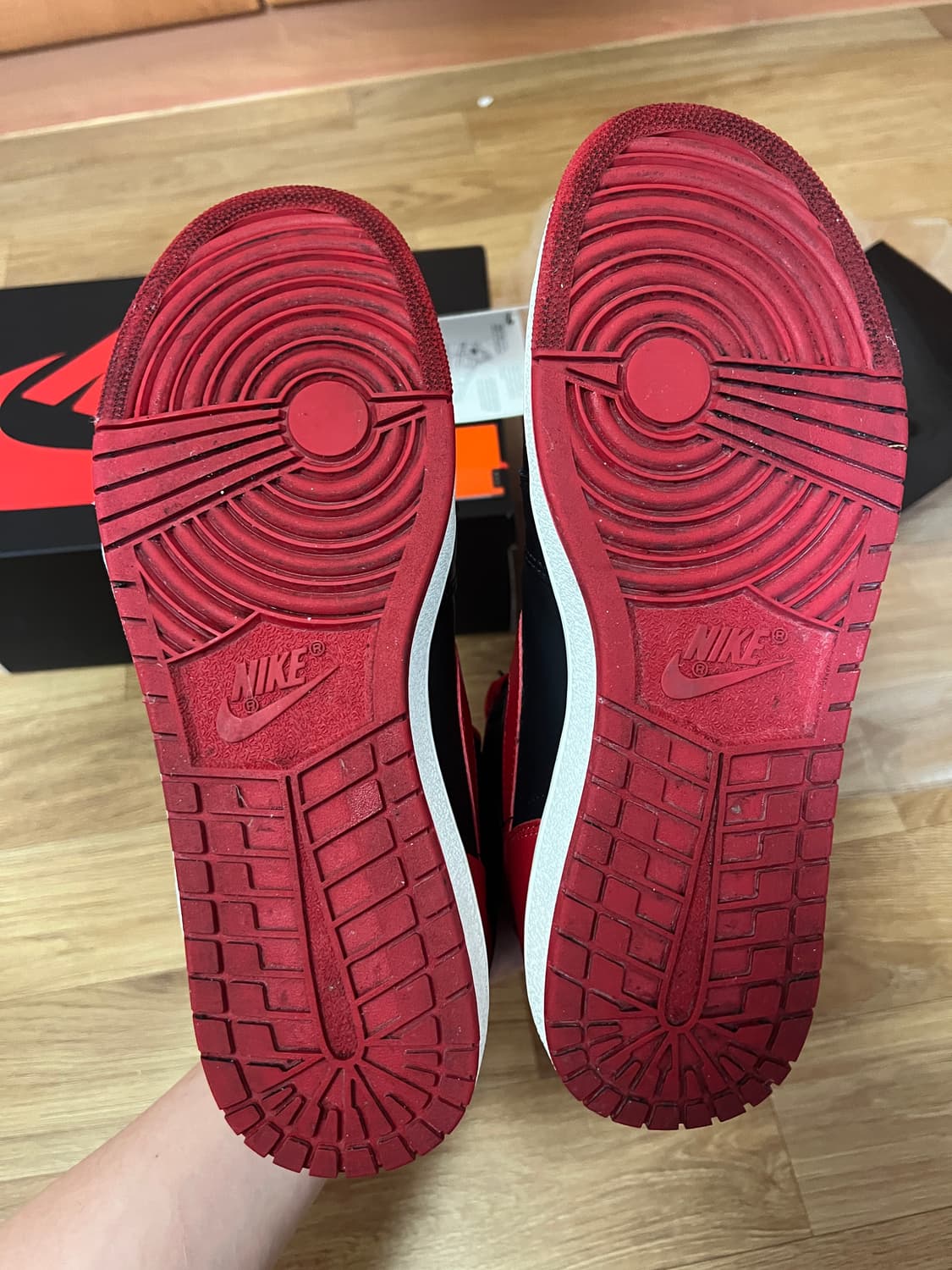 280 조던 1 하이 85 브레드 상품이미지5