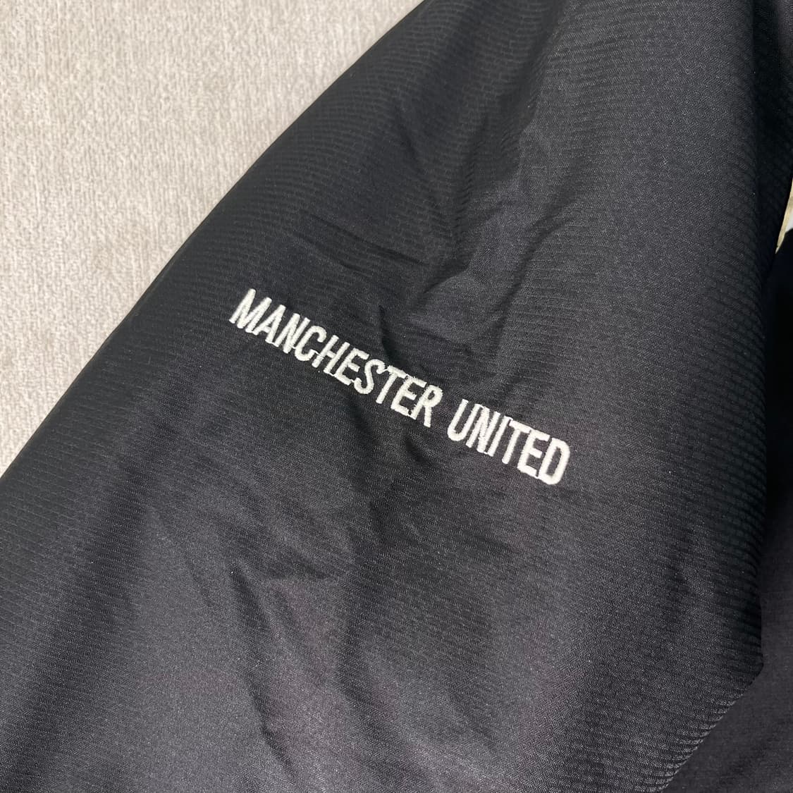 100 나이키 맨유 누빔 나일론 자켓 상품이미지4