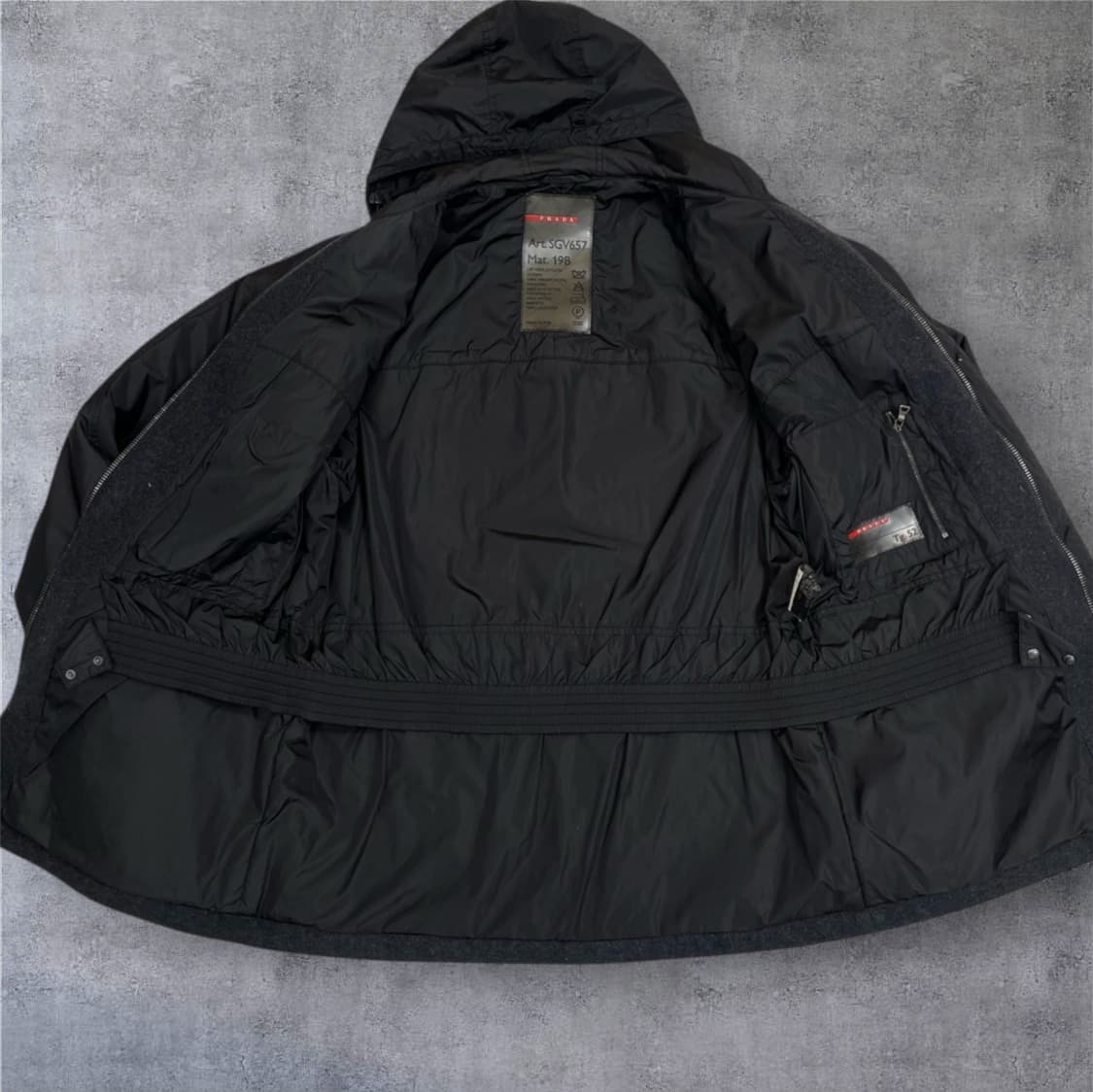 프라다 Prada 블랙 차콜 나일론 울 믹스 후드 자켓 점퍼 52 상품이미지2