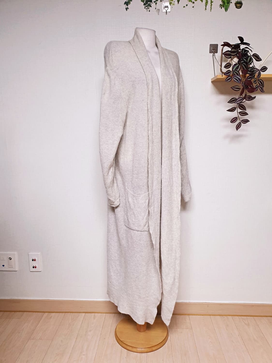 헤지스 알파카 맥시 롱니트가디건 66 멜란지그레이 상품이미지6