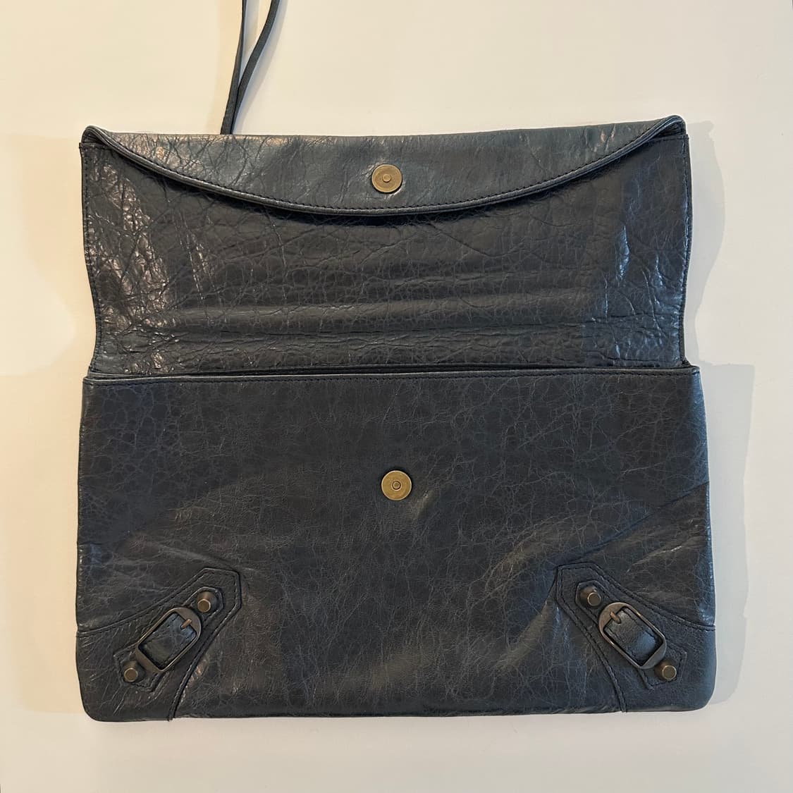 발렌시아가 엔벨로프 클러치 상품이미지3