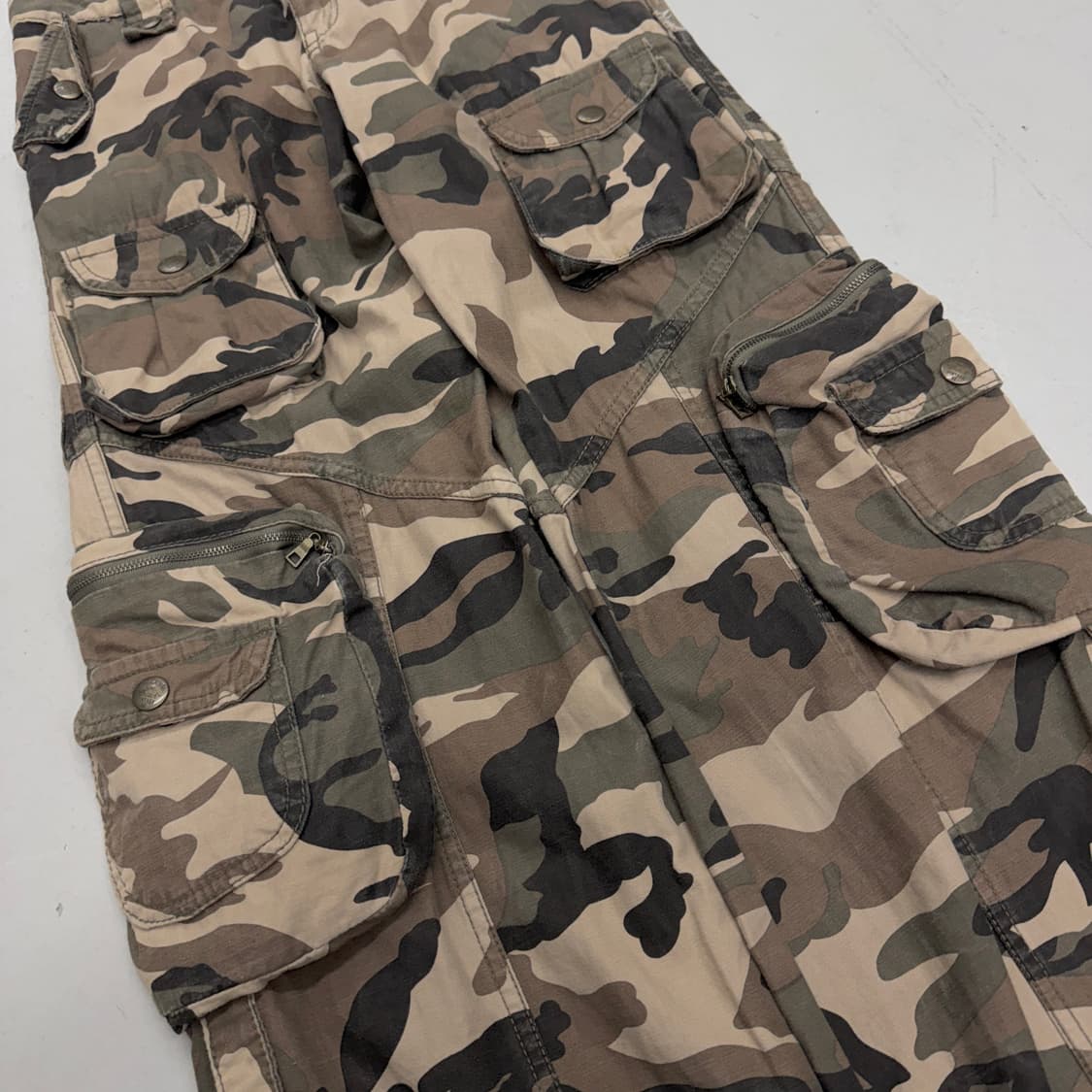 멀티포켓 Y2K 카모 탄창 와이드 빈티지 카고팬츠 상품이미지5
