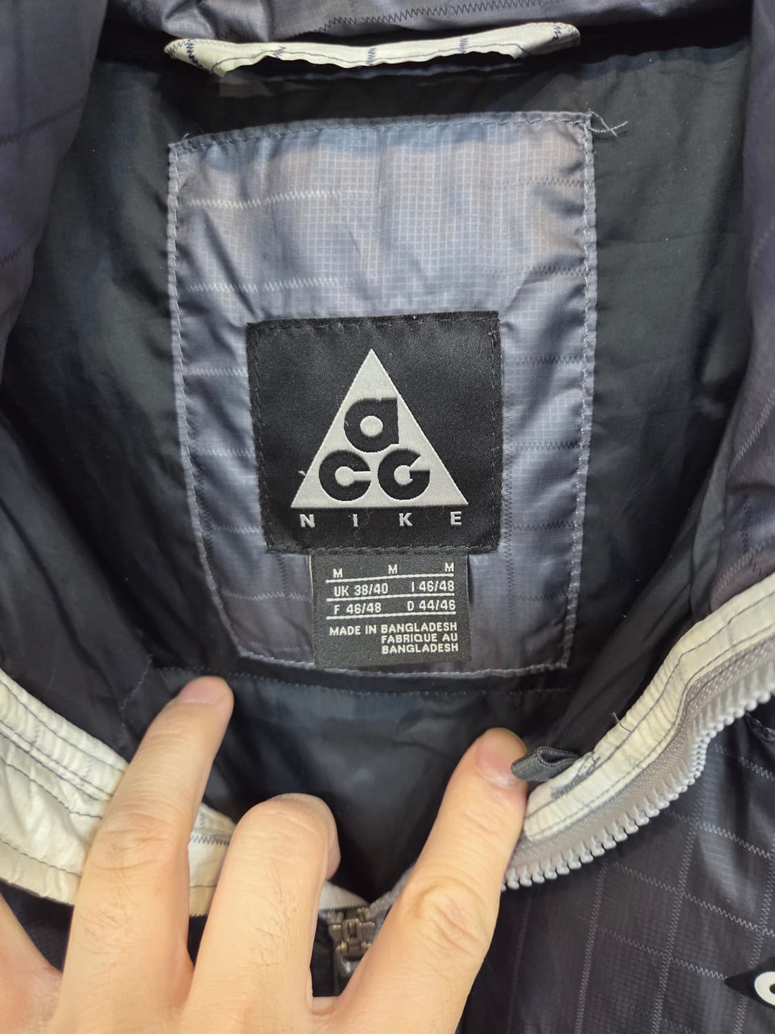 나이키 acg 올드스쿨 800 다운필 패딩자켓 m 상품이미지3