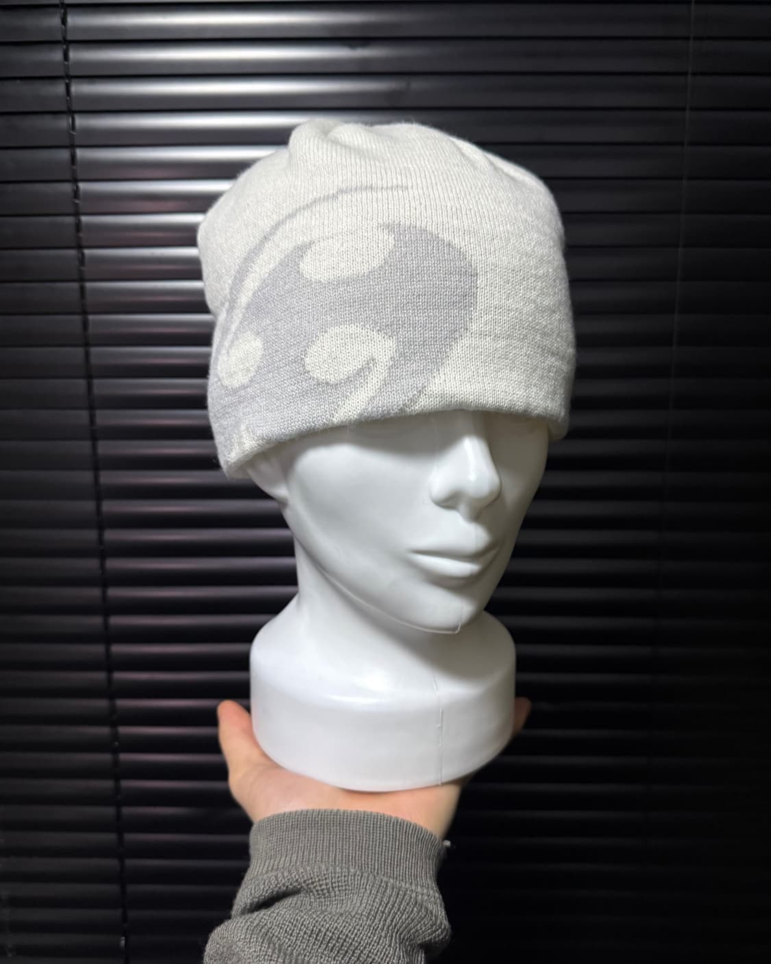 산산기어 25SS 화이트 그레이 회색 흰색 비니 모자 고프코어 스트릿 상품이미지1