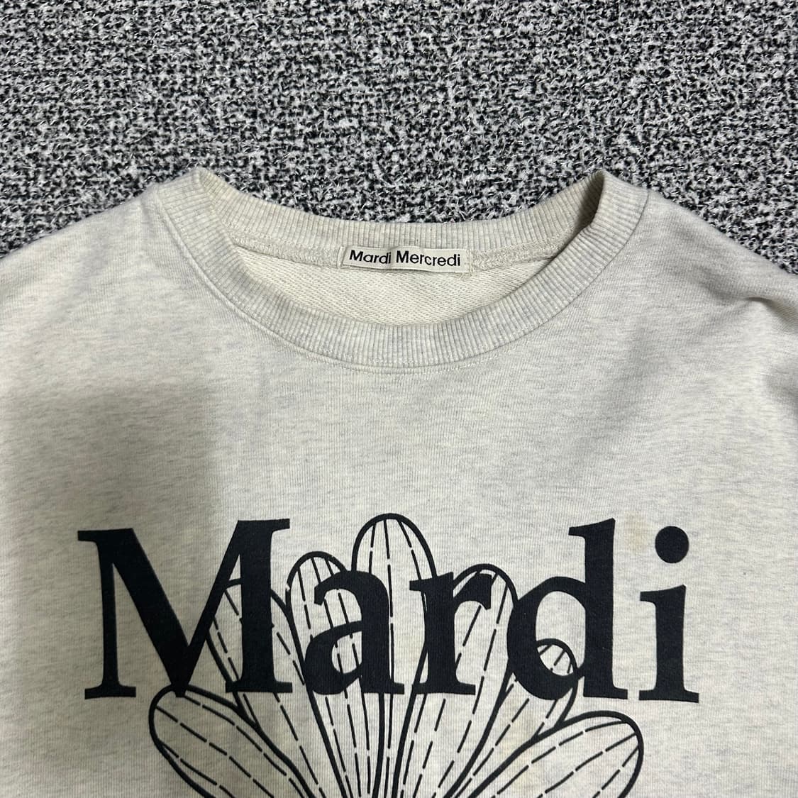 (FREE) 마르디 메크르디 플라워 맨투맨 티셔츠 상품이미지2