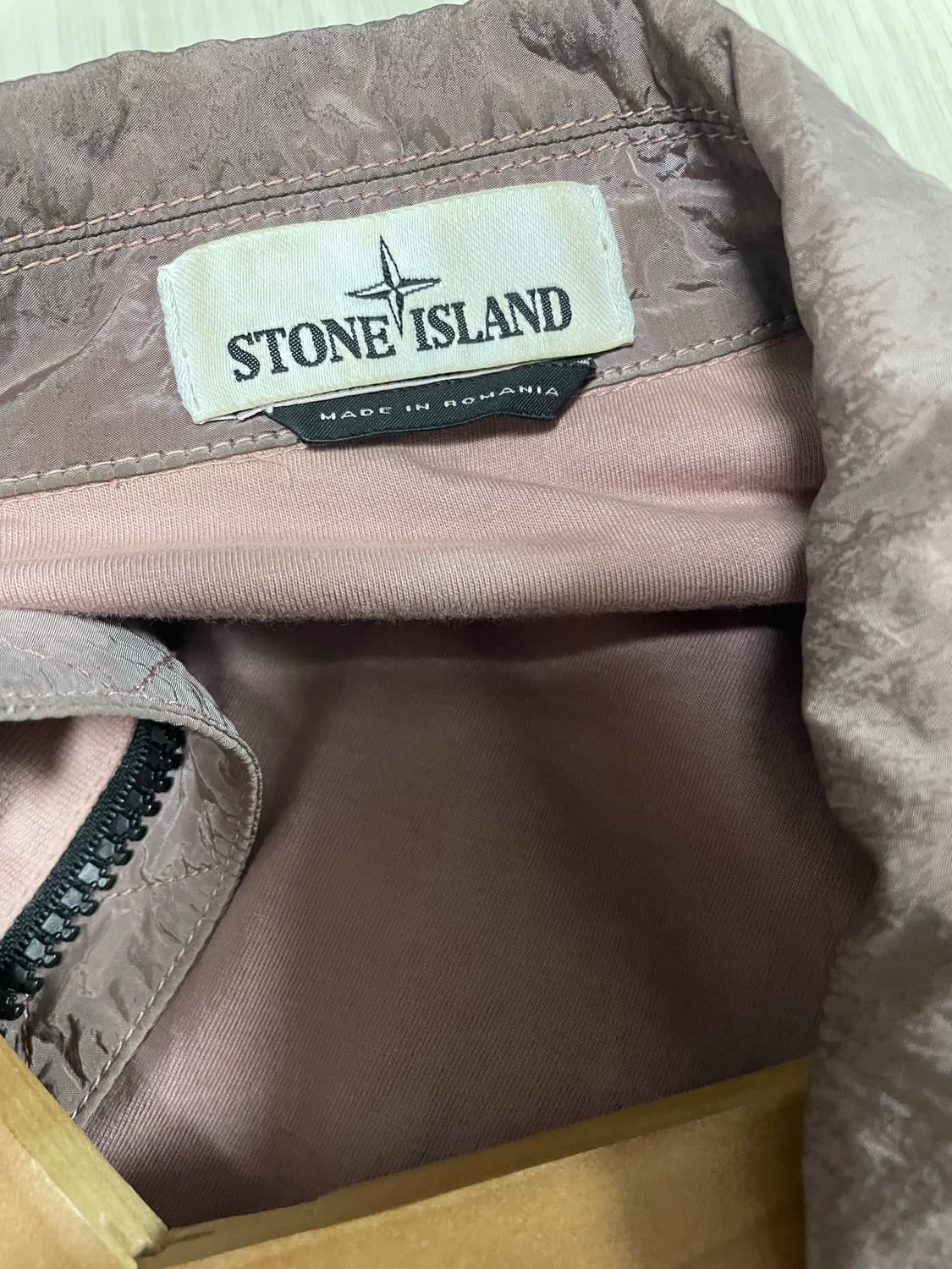 [XL] 18FW 스톤아일랜드 나일론 자켓 로즈쿼츠 상품이미지5