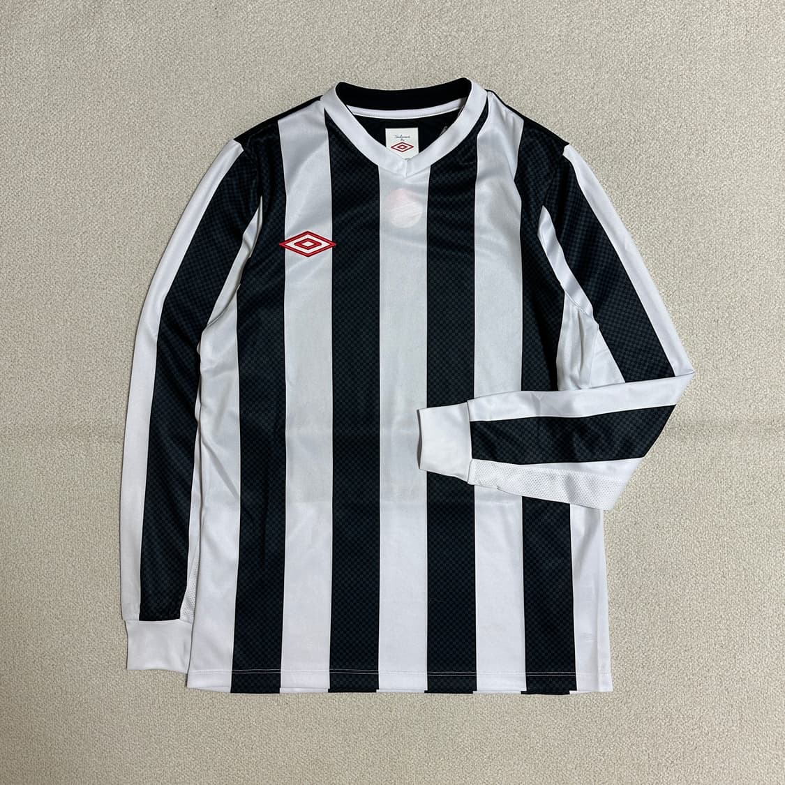 (택있음) 엄브로 스트라이프 롱슬리브 져지 상품이미지1