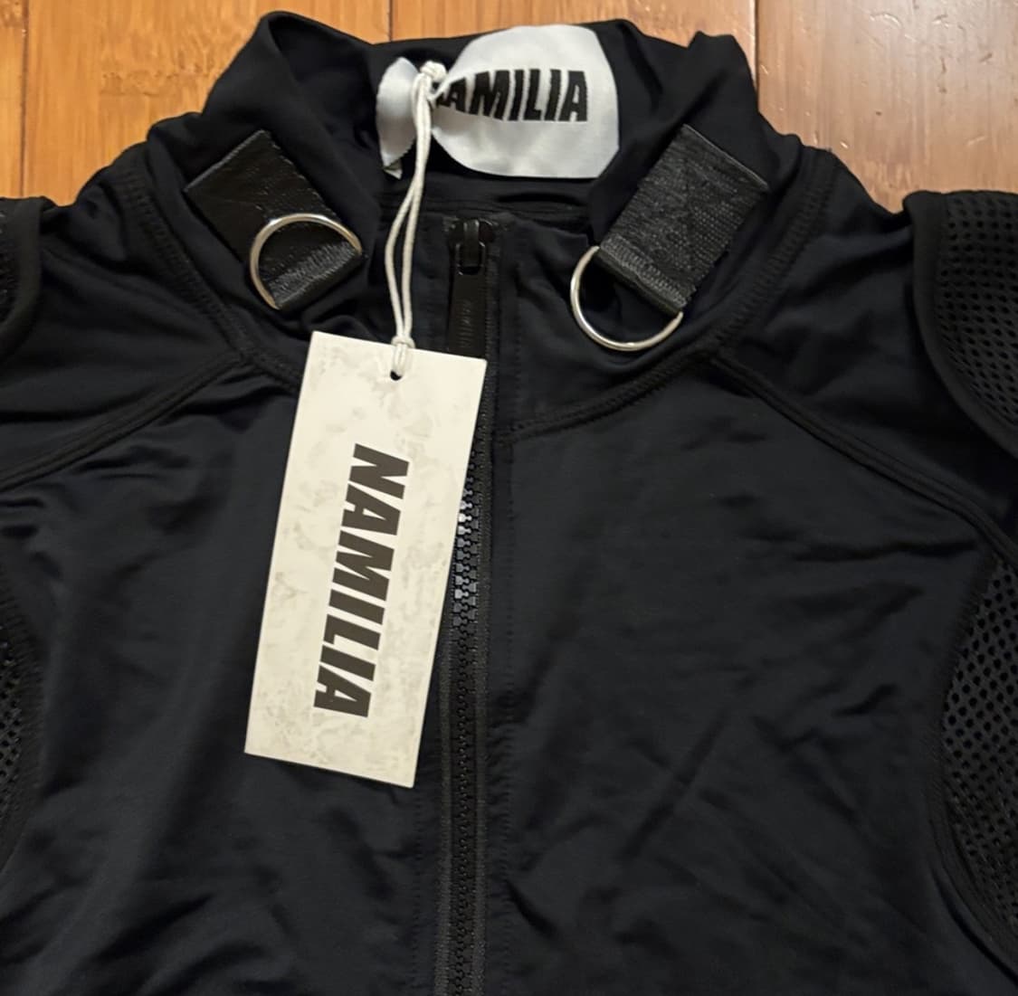 나밀리아 롱슬리브 크롭 자켓 상품이미지3