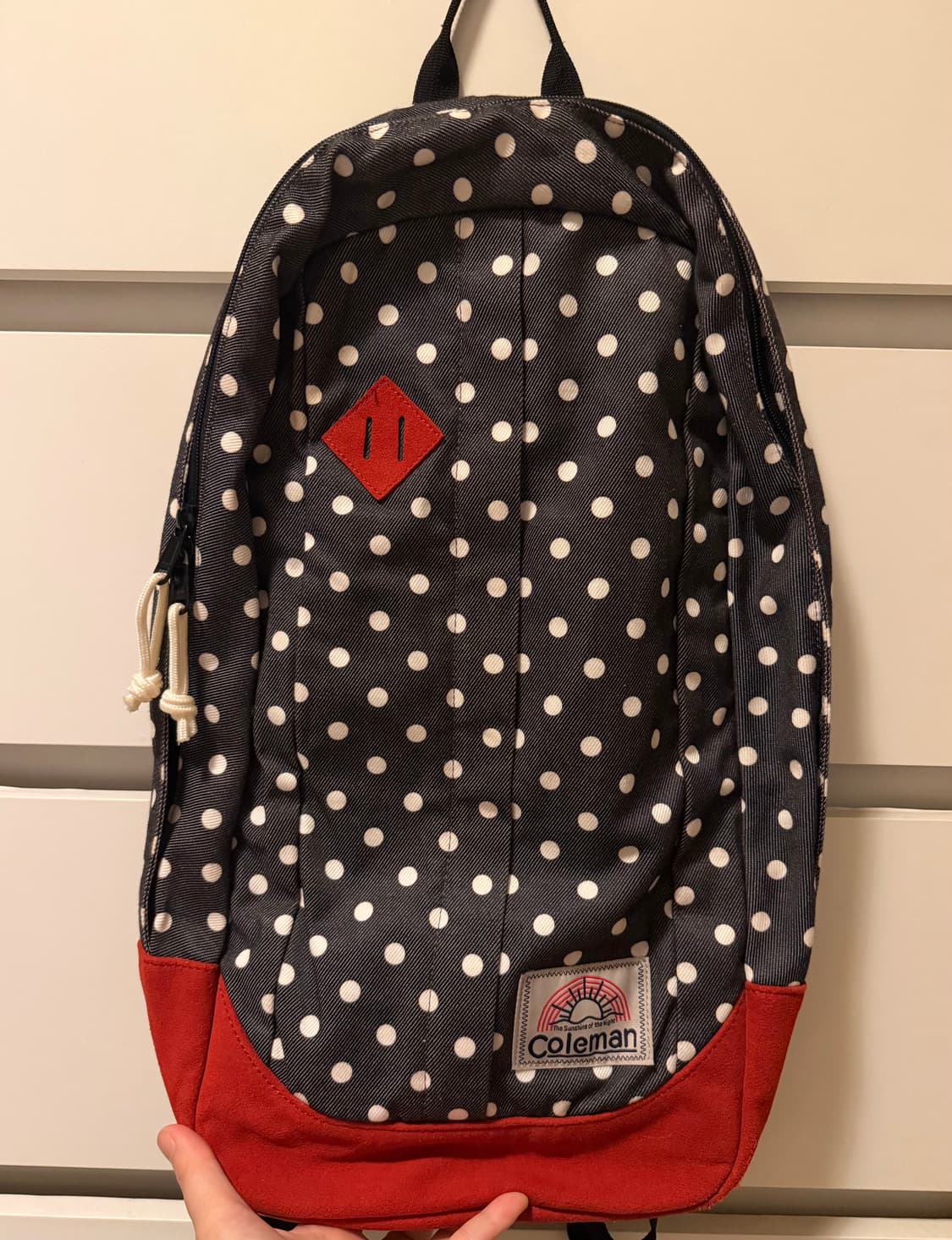 콜맨 도트 백팩 상품이미지1