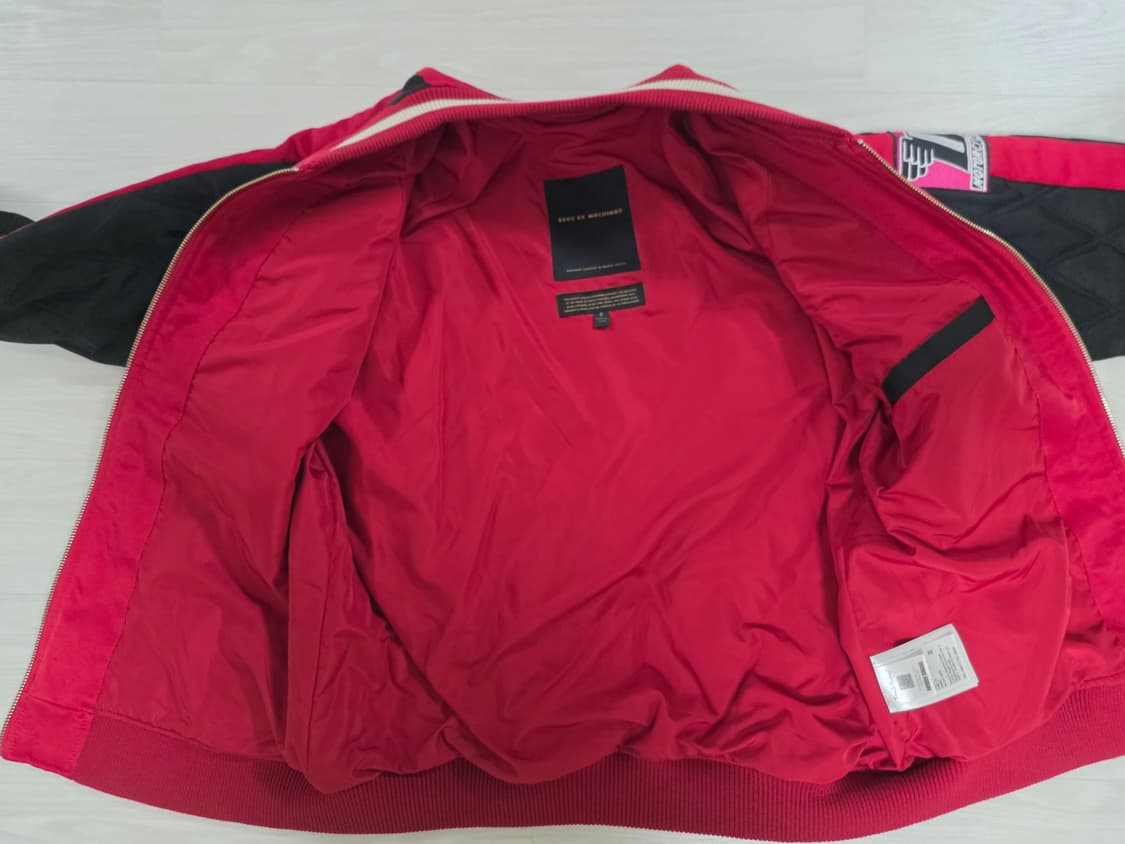 데우스 엑스 마키나 서포터즈 자켓 상품이미지3