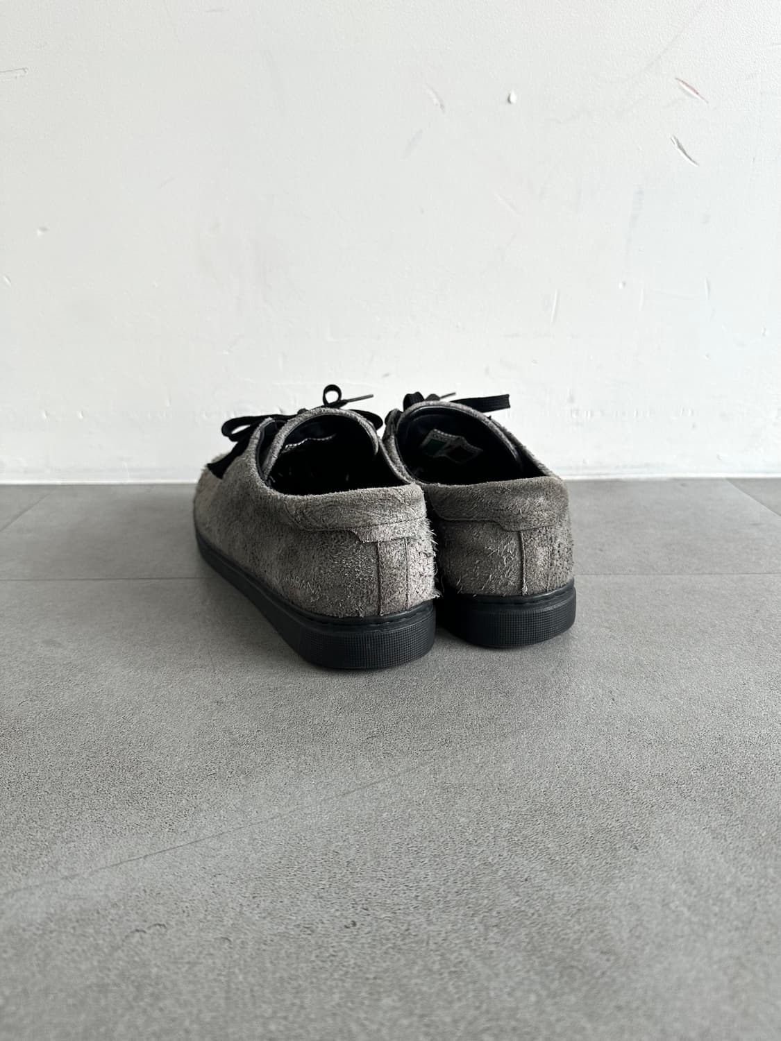 돌체앤가바나 디스트로이드 그레이 레더 스니커즈 상품이미지5