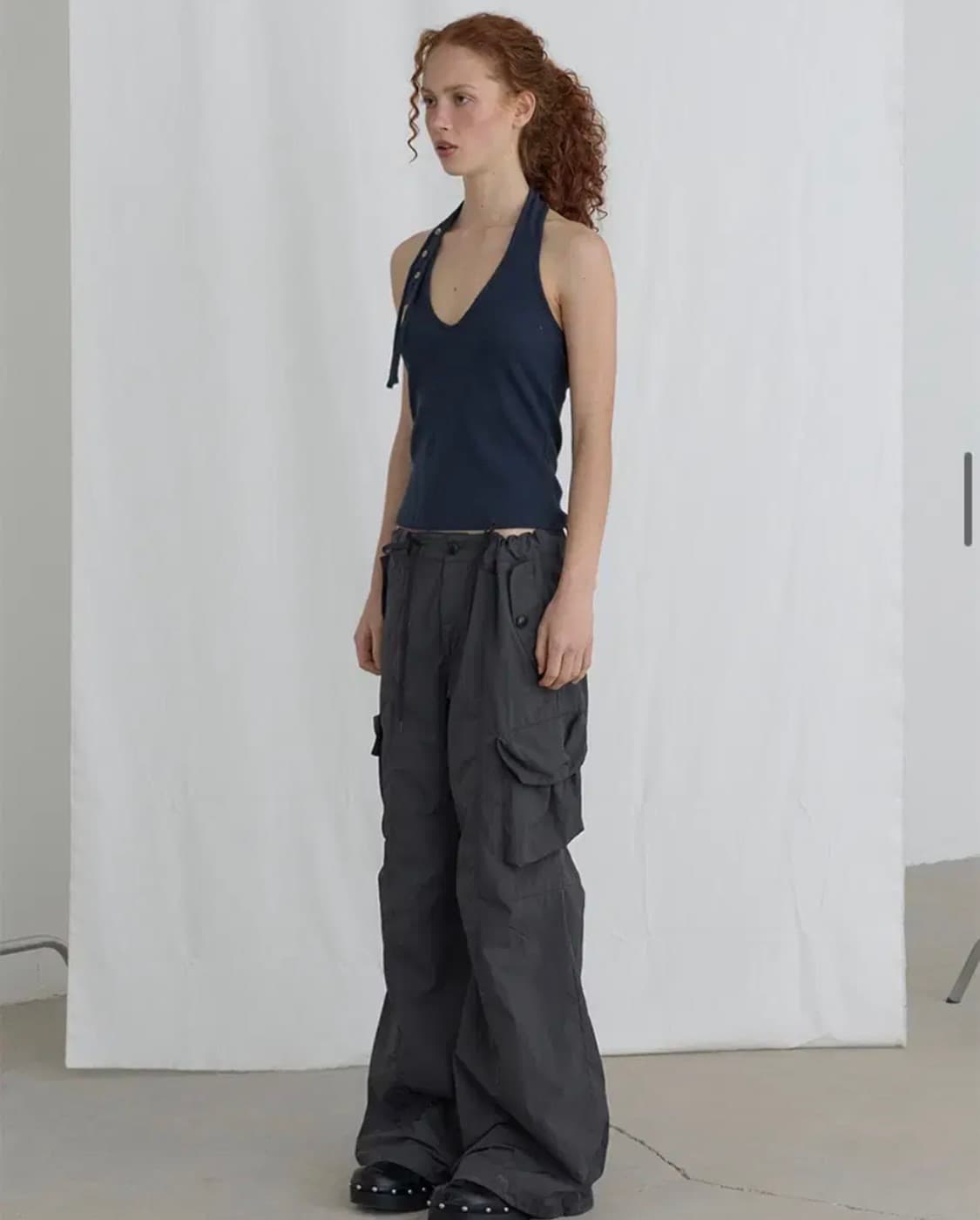 오데스 홀터넥 나시 상품이미지3